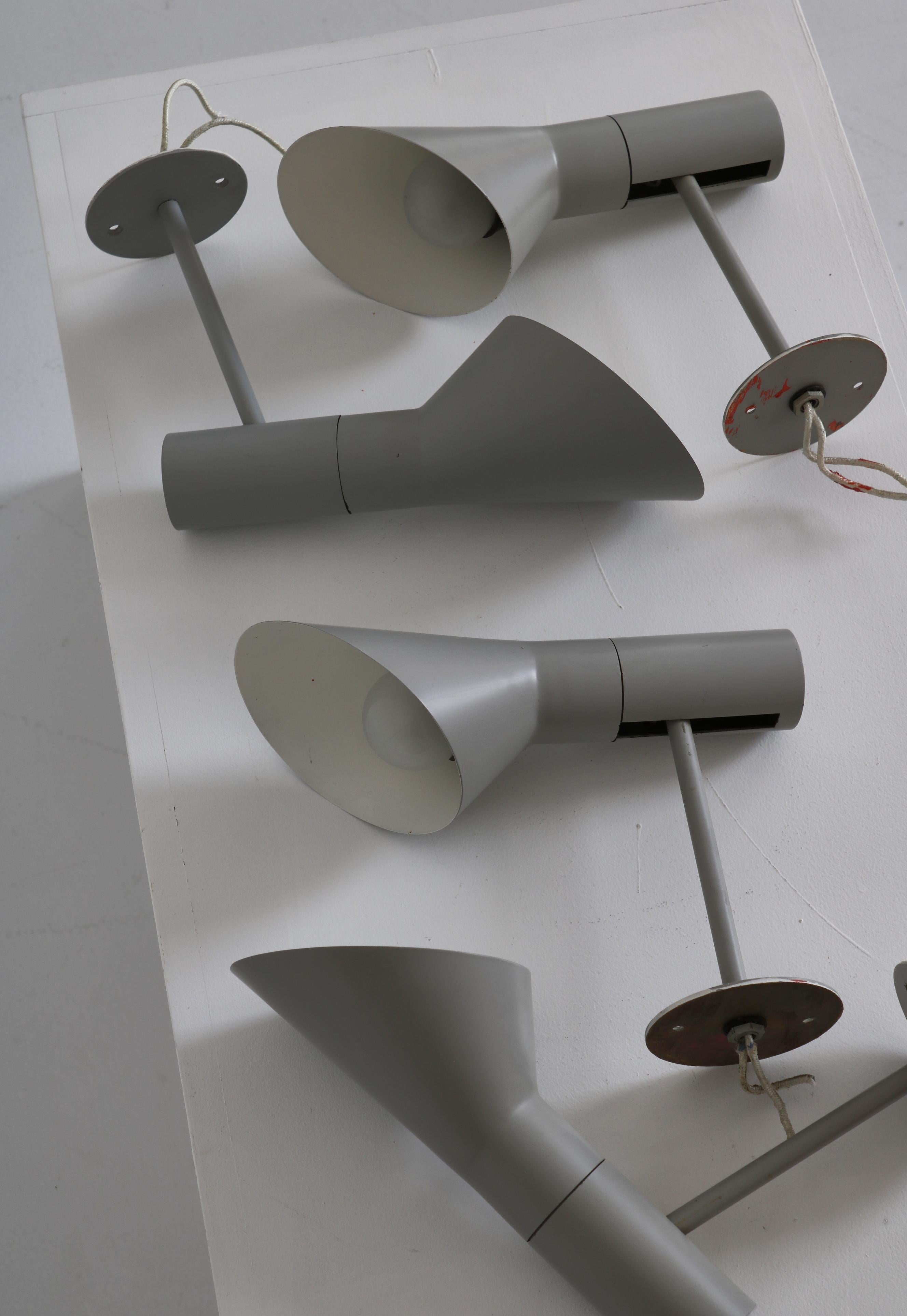 Early Example Arne Jacobsen Visor Wall Lamps in Grey Lacquer Louis Poulsen, 1957 For Sale 11