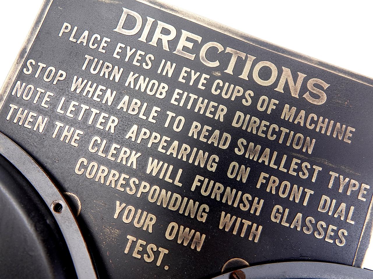 Stimulator pour acheteurs professionnels du verre ancien - Testez votre optometer Bon état - En vente à Peekskill, NY