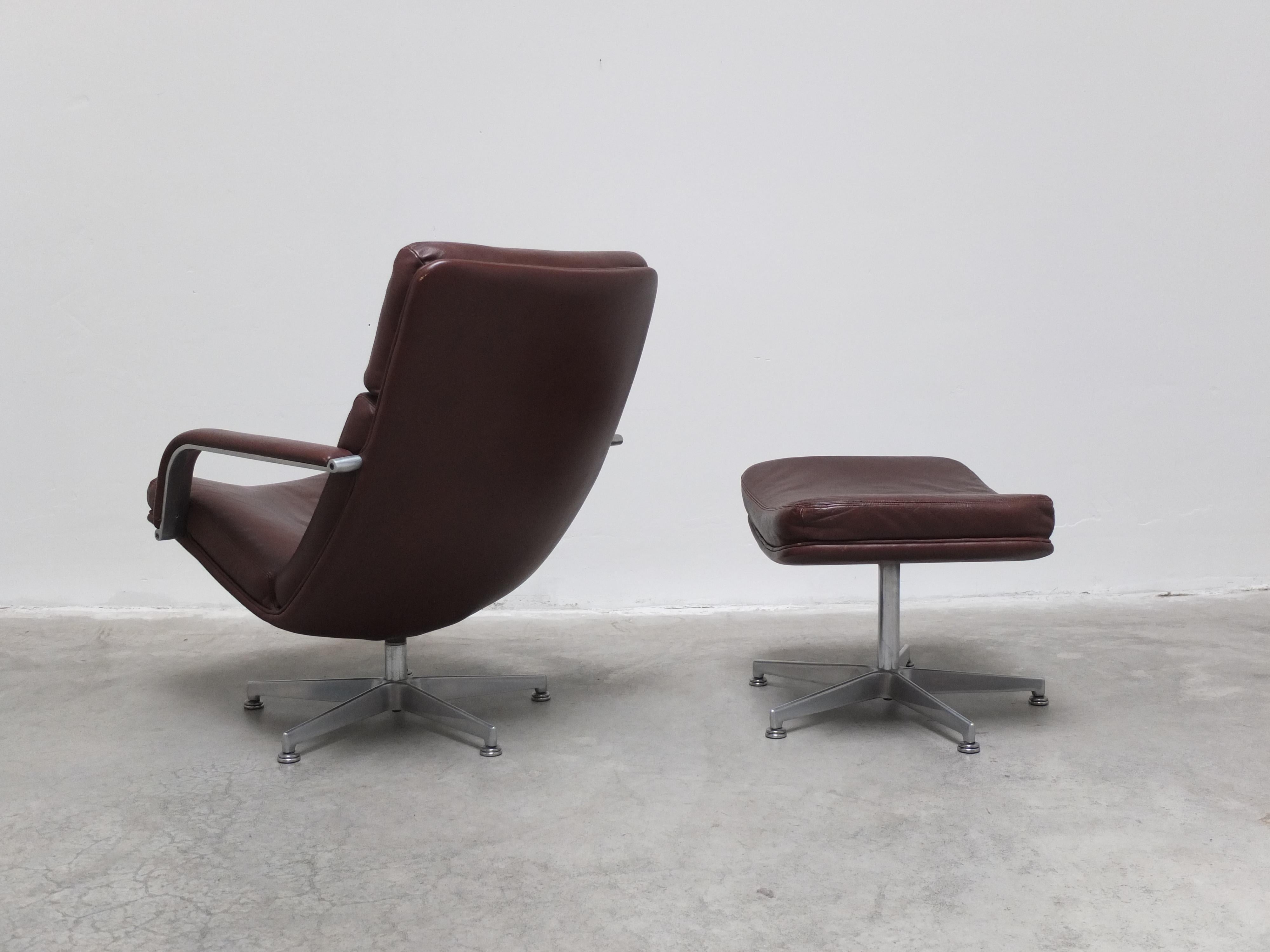 Early 'F141' Lounge Chair with Ottoman by Geoffrey Harcourt for Artifort, 1972 For Sale 8
