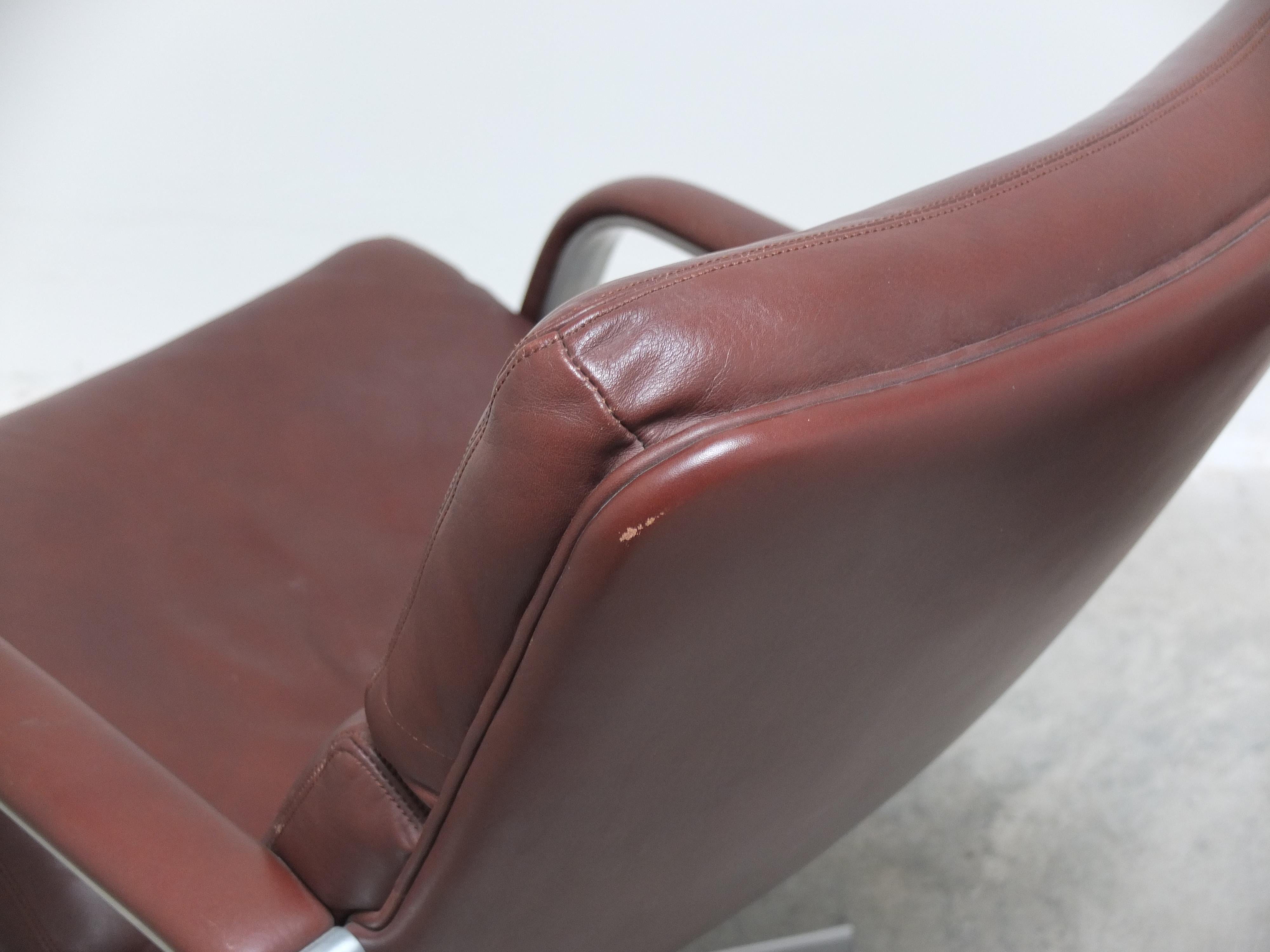 Early 'F141' Lounge Chair with Ottoman by Geoffrey Harcourt for Artifort, 1972 For Sale 9