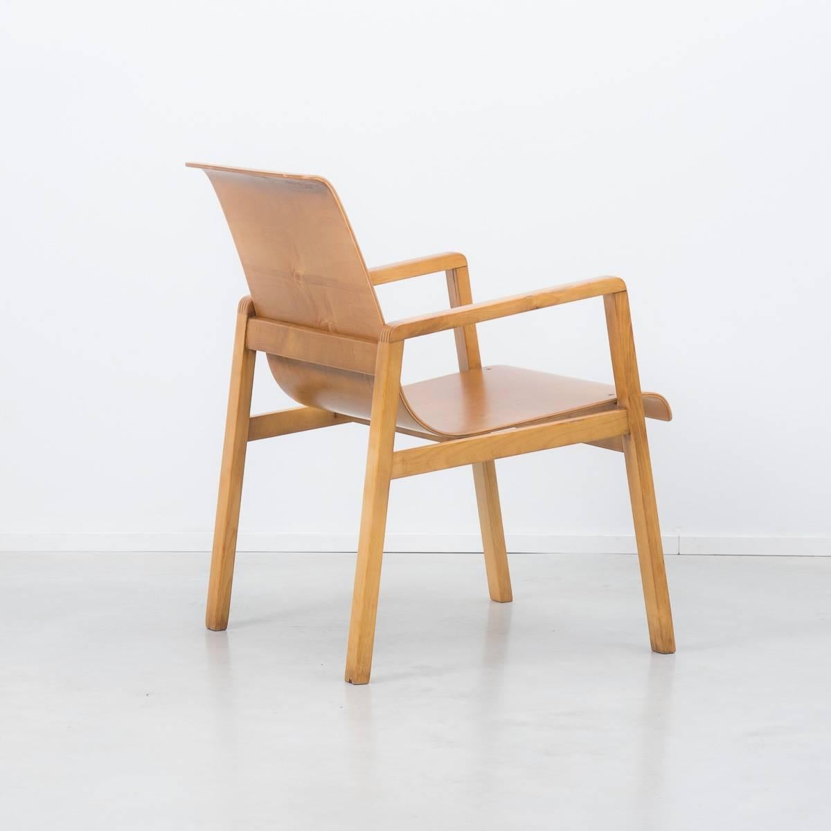 Mid-Century Modern Early Finmar Production Alvar Aalto 403 “Hallway” Chair