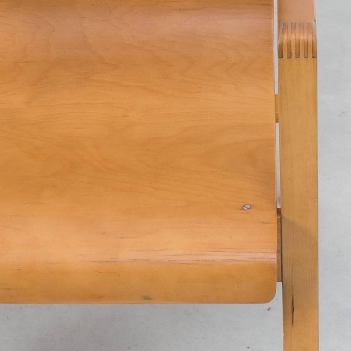 Early Finmar Production Alvar Aalto 403 “Hallway” Chair In Excellent Condition In London, GB