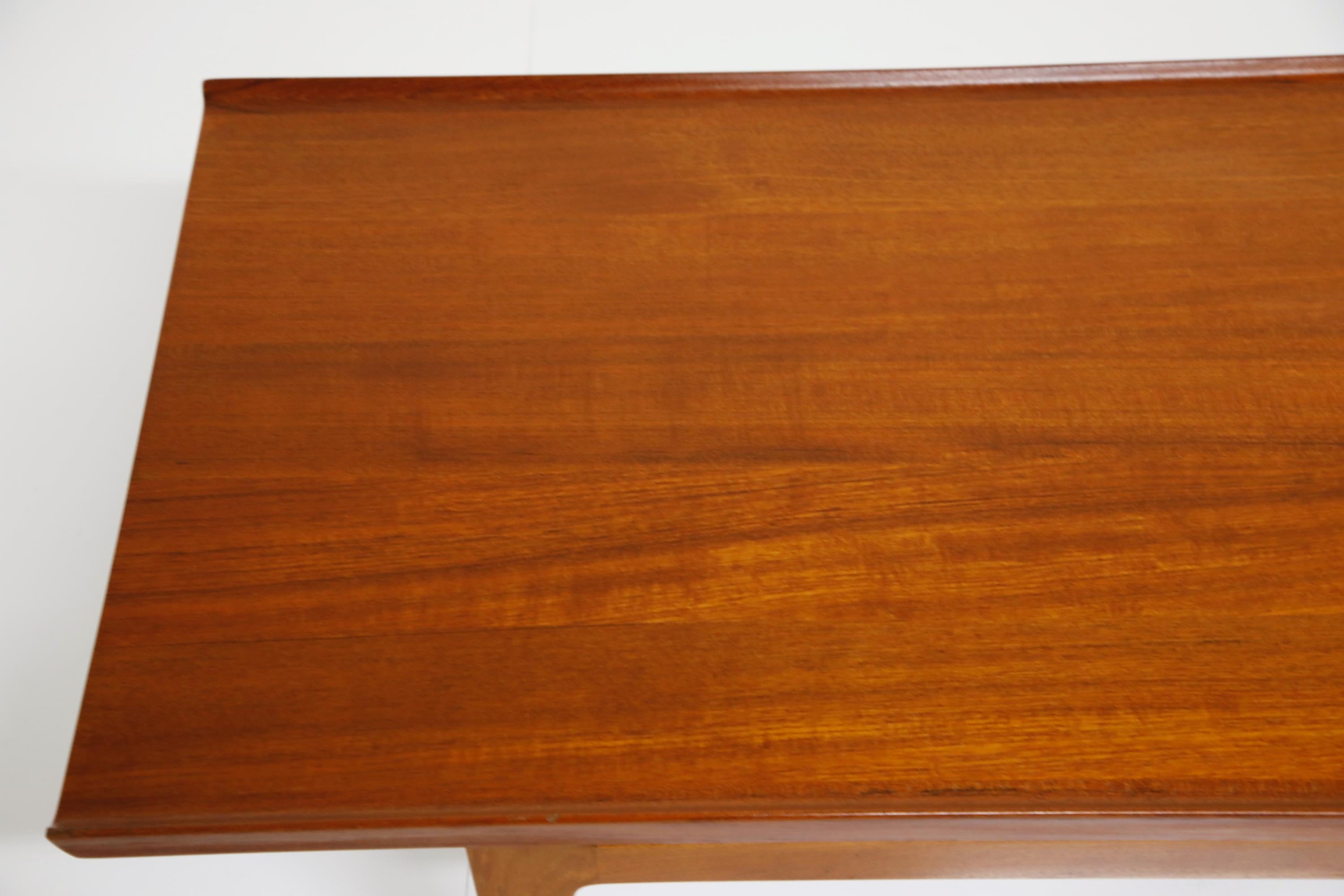 Early Finn Juhl for France and Daverkosen FD532 Teak Coffee Table, Denmark 1950s 6