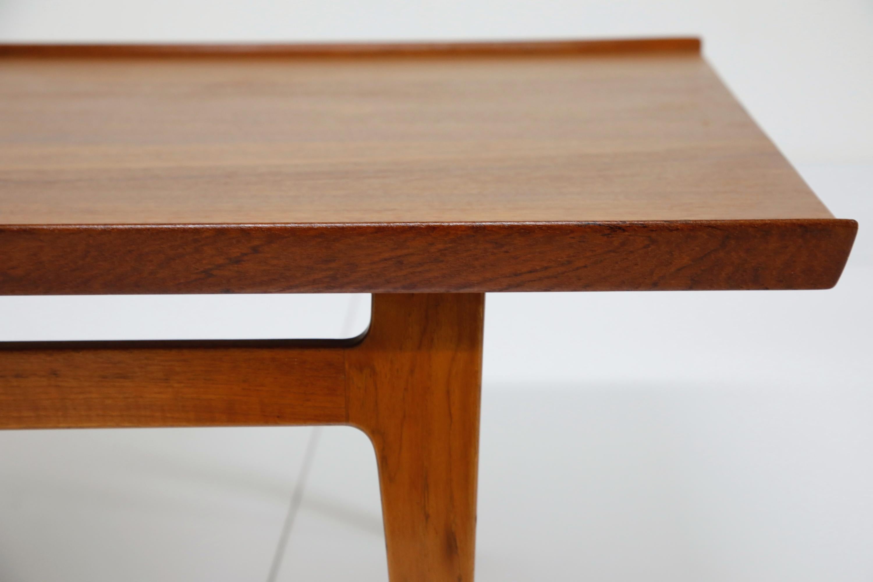 Early Finn Juhl for France and Daverkosen FD532 Teak Coffee Table, Denmark 1950s 7