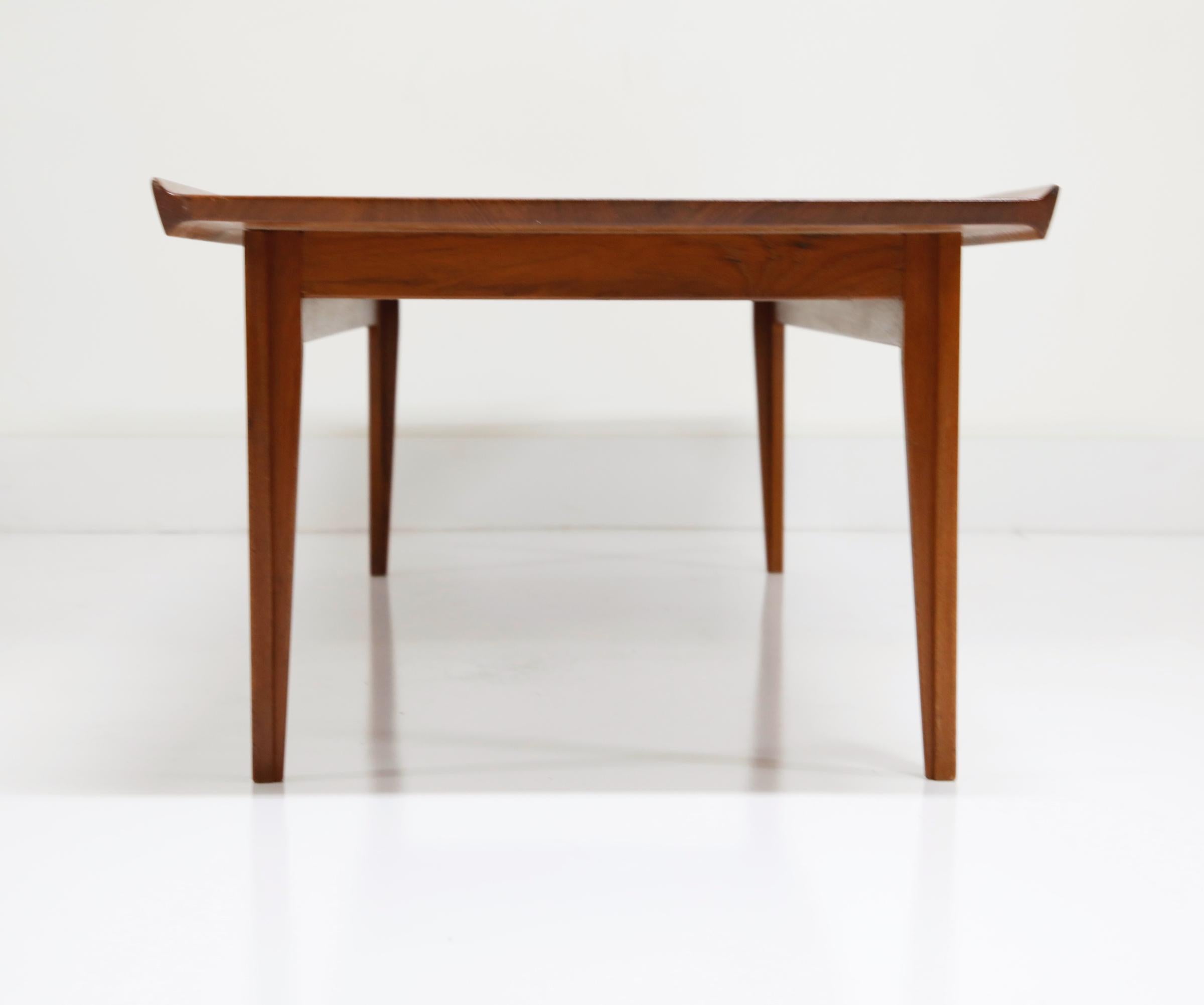 Early Finn Juhl for France and Daverkosen FD532 Teak Coffee Table, Denmark 1950s In Excellent Condition In Los Angeles, CA