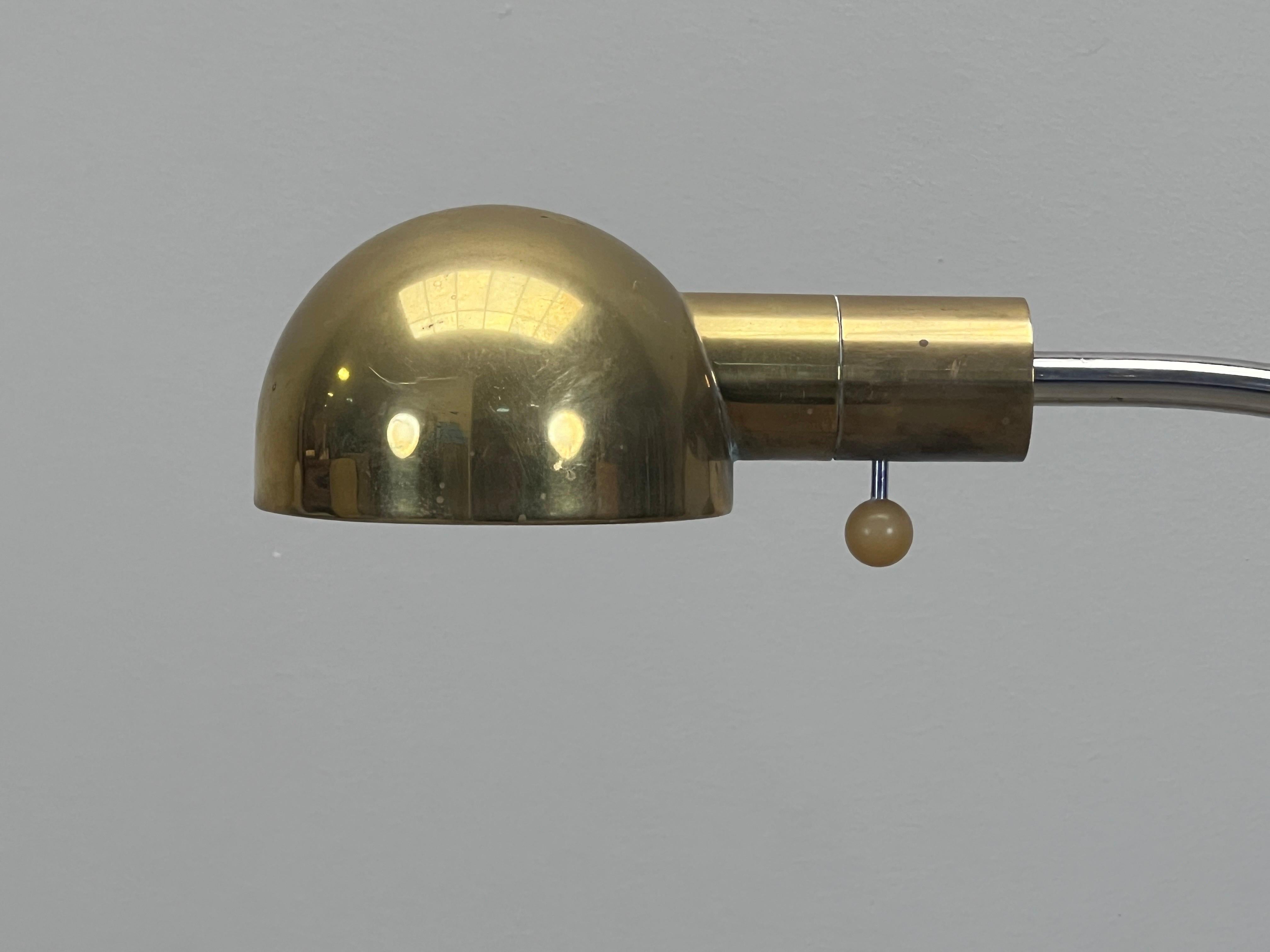 Frühe Stehlampe von Cedric Hartman (Mitte des 20. Jahrhunderts) im Angebot