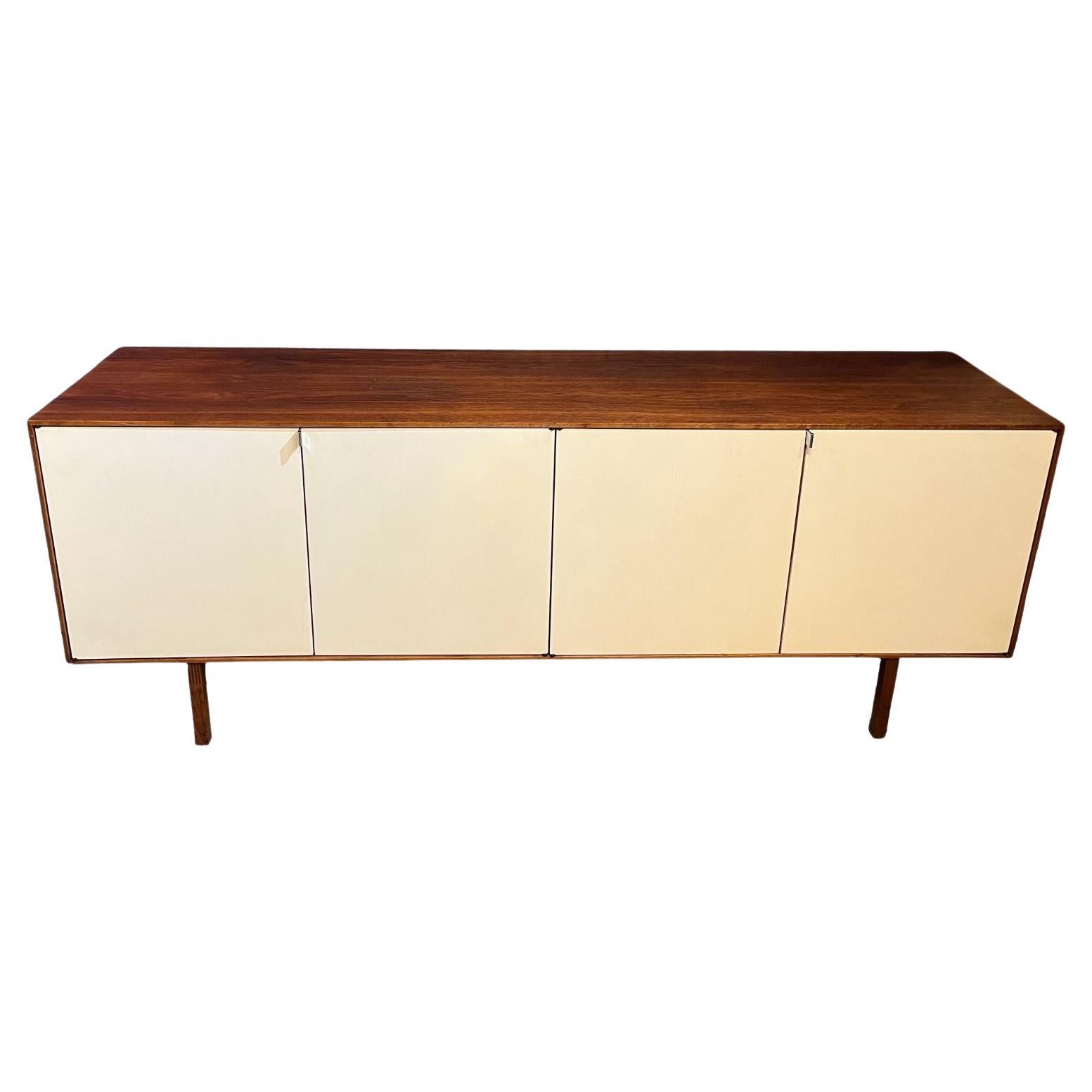 Early Florence Knoll For Knoll Associates Walnut And Cream Credenza C.1950 For Sale