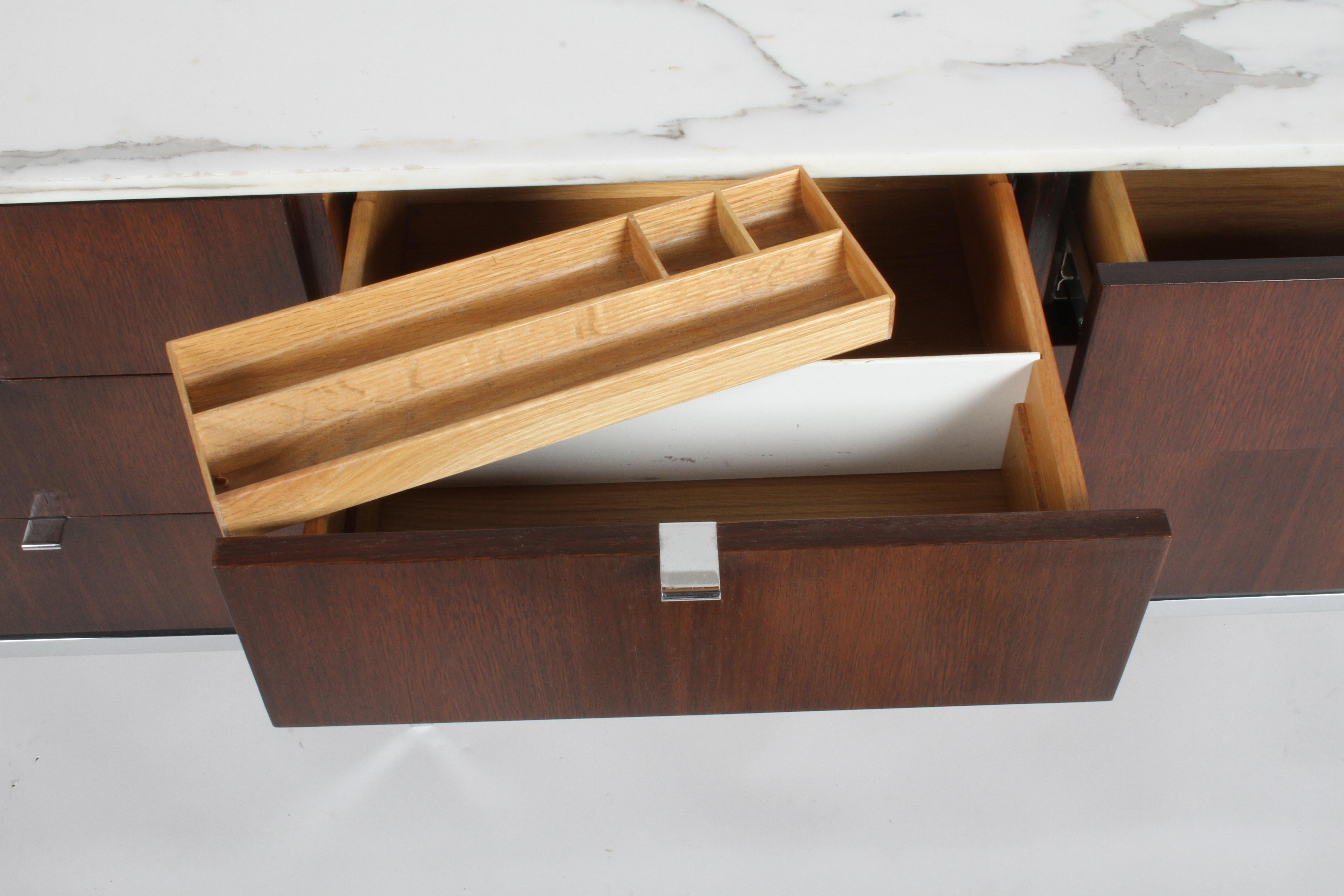 Early Florence Knoll Credenza in Rosewood with Calacatta Gold Marble Top For Sale 5
