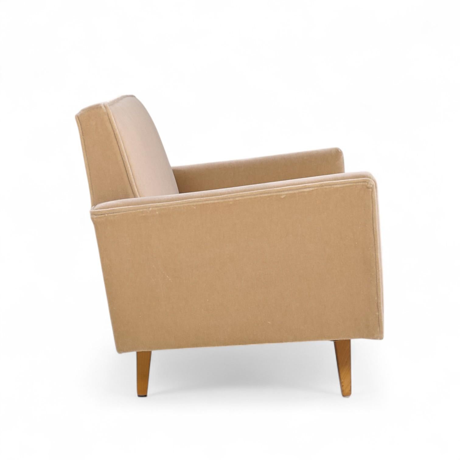 Frühes Florence Knoll Mid Century Mohair Settee Sofa im Angebot 1