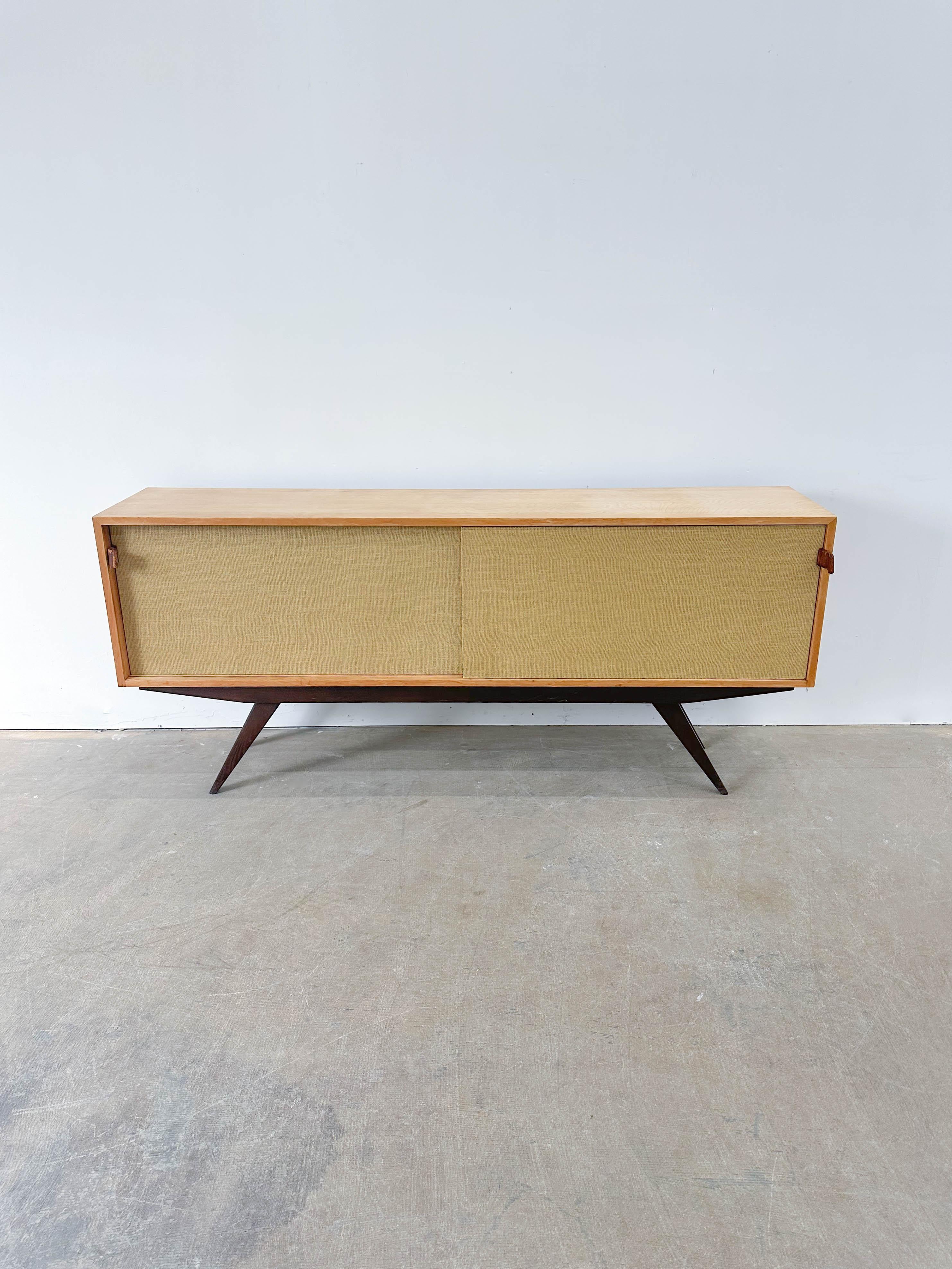 Early Florence Knoll Model 122 Credenza 3