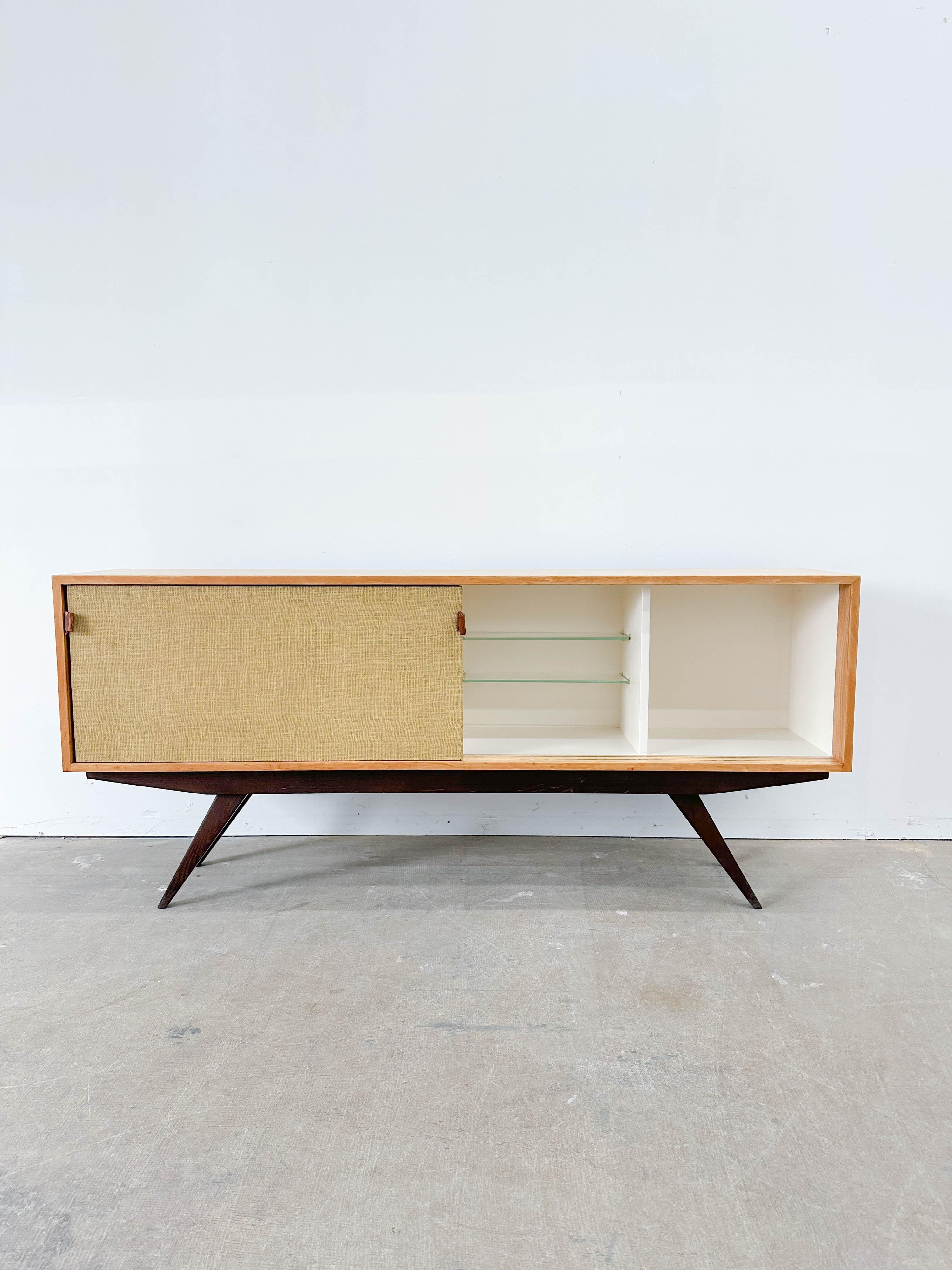 Early Florence Knoll Model 122 Credenza 4