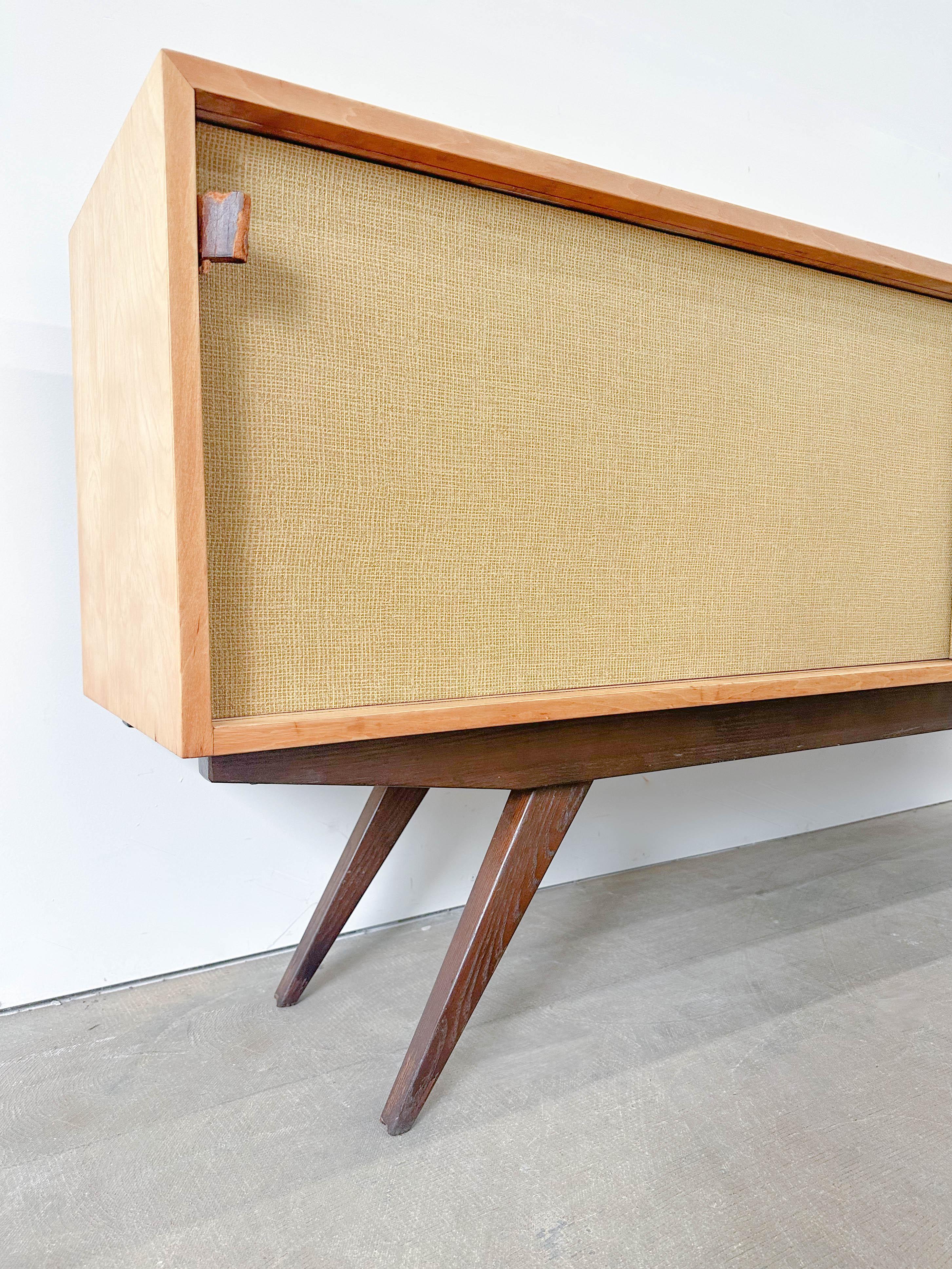 Early Florence Knoll Model 122 Credenza 2