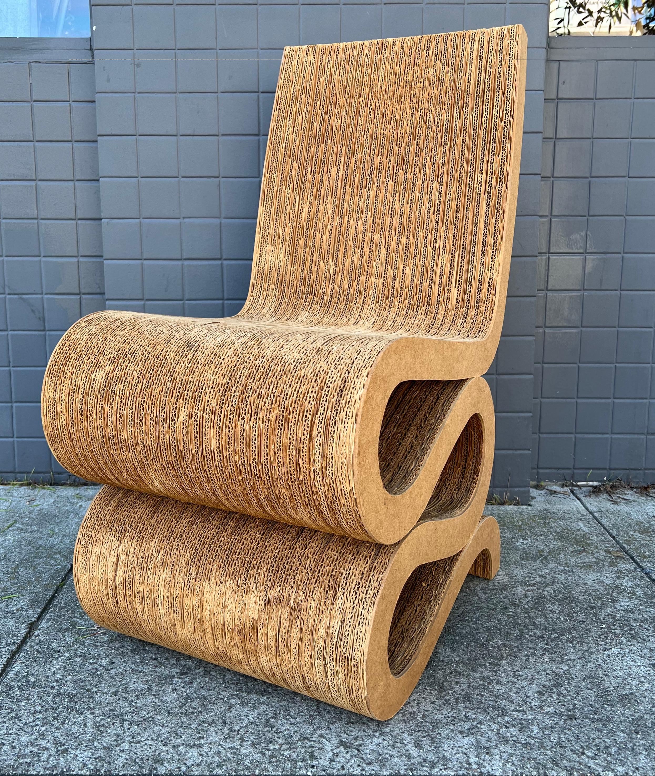 Rare early 1970s Wiggle side chair by Frank O. Gehry from his innovative and iconic Easy Edges collection of cardboard furniture.

Conceived in 1969 and launched in 1972 to critical and popular acclaim, the original production run of the Wiggle