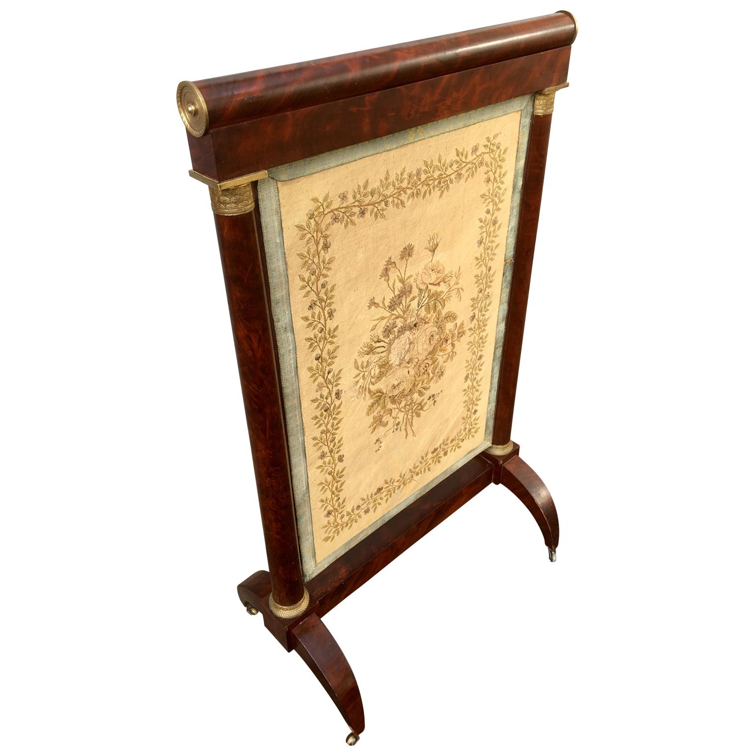 Early French 19th Century Empire Mahogany and Gilt Bronze Firescreen In Good Condition For Sale In Haddonfield, NJ