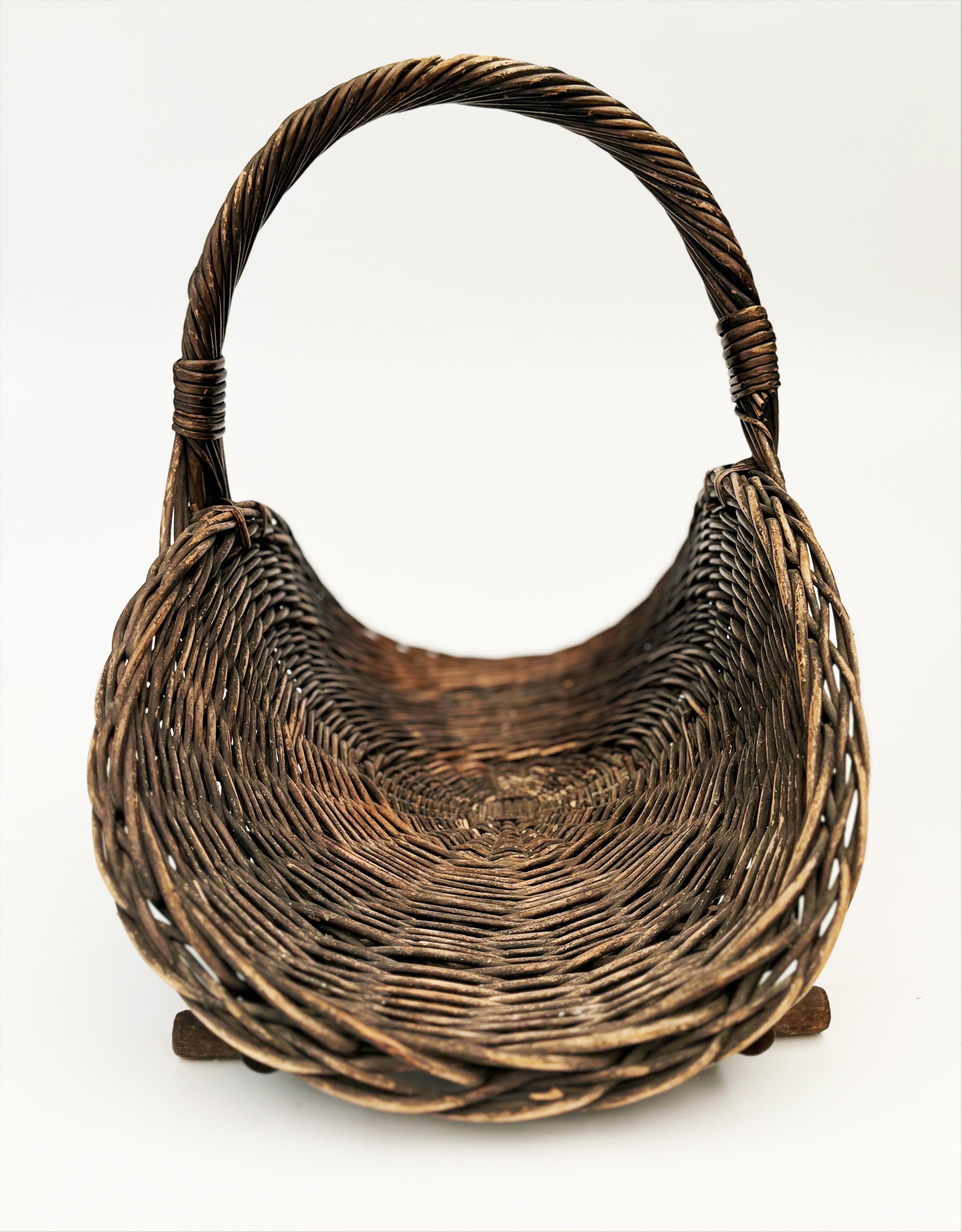 Cesta de recolección francesa antigua en venta 3