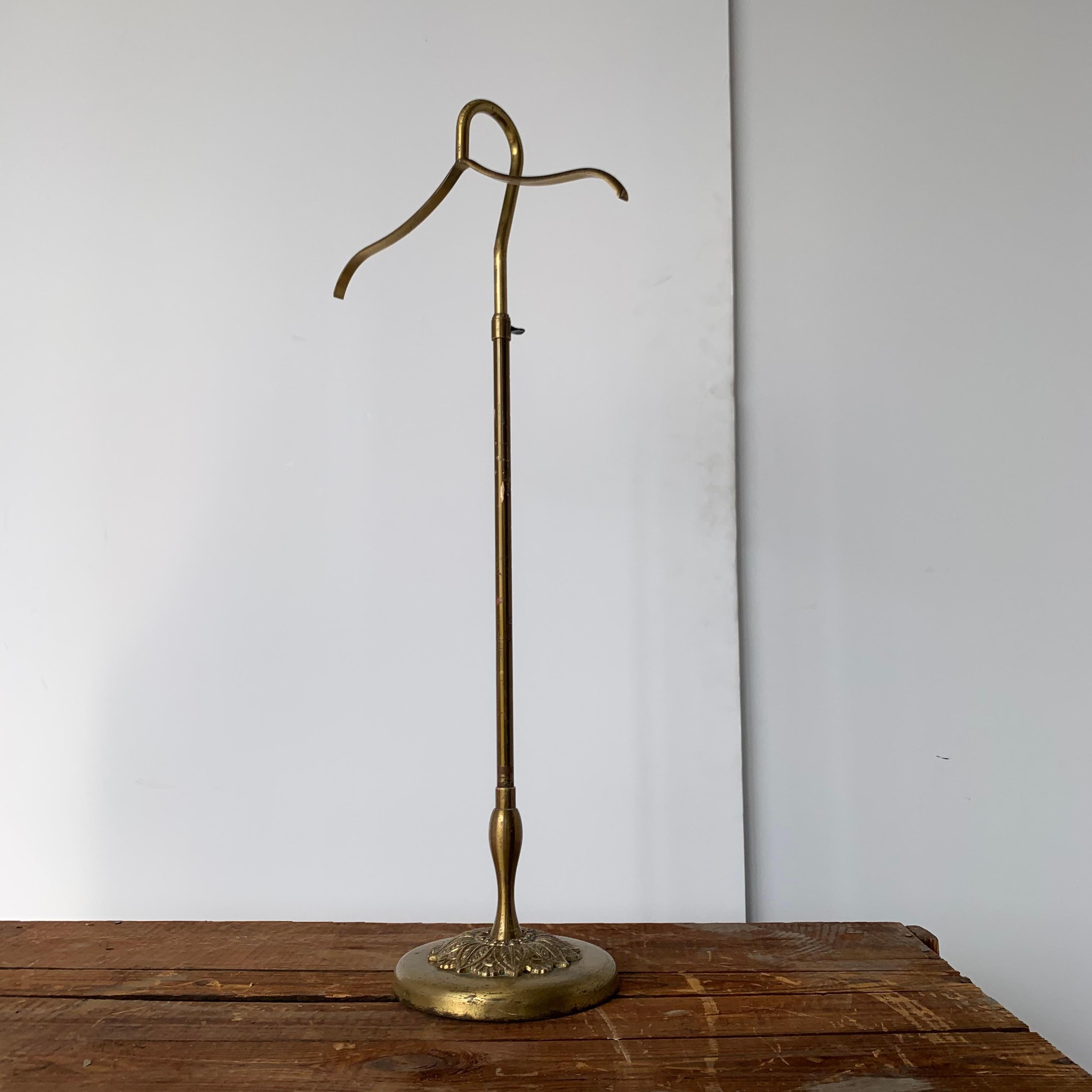 Early French Adjustable Brass Coat Or Shirt Holder Stand In Good Condition In Haddonfield, NJ
