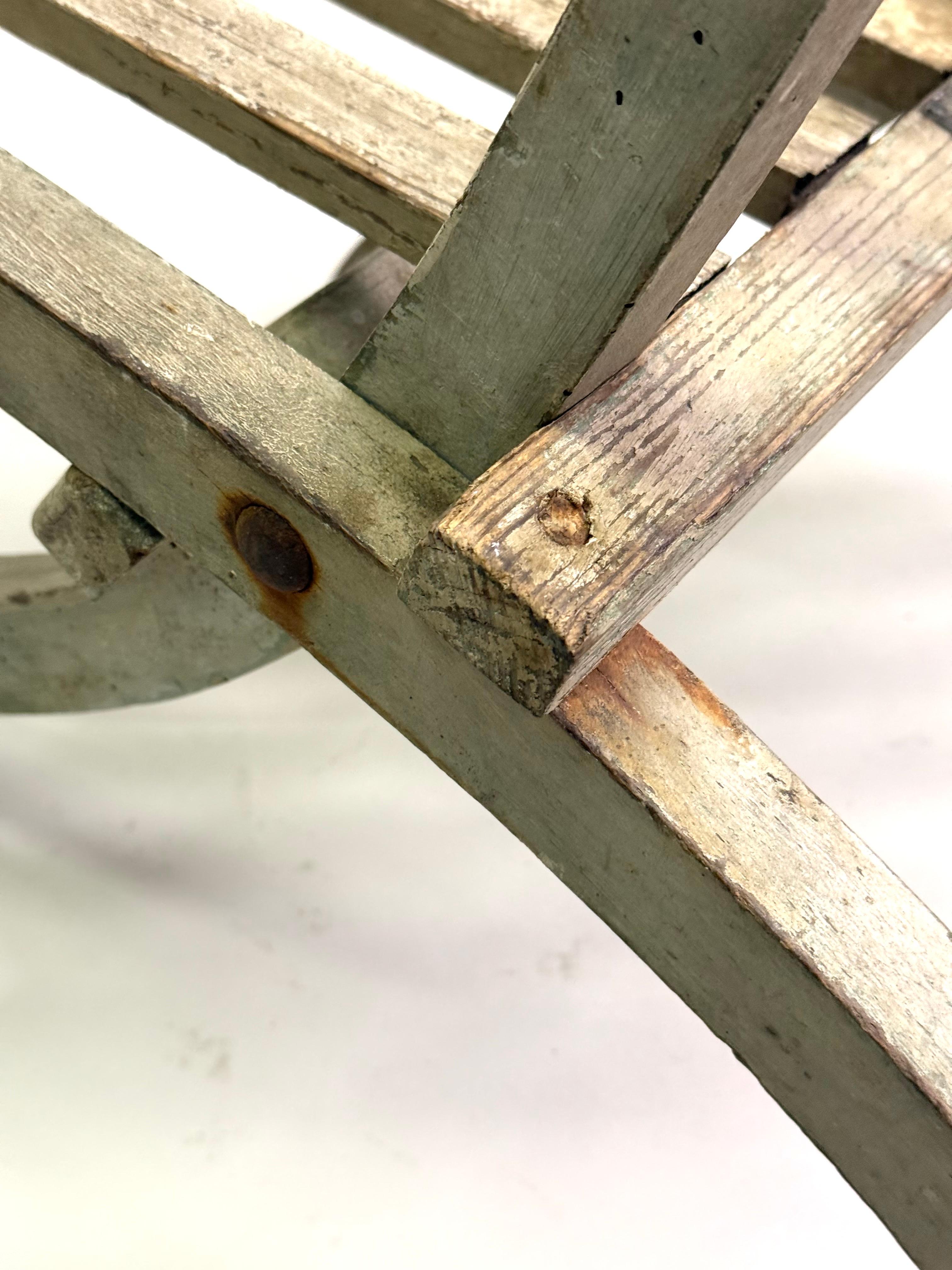 An Early French Mid-Century Modern Folding Chair by the luminary French Modernist Architect, Robert Mallet-Stevens circa 1920-1933. This iconic work of early modernism was multi-functional and expressed the core values of the modern movement, an