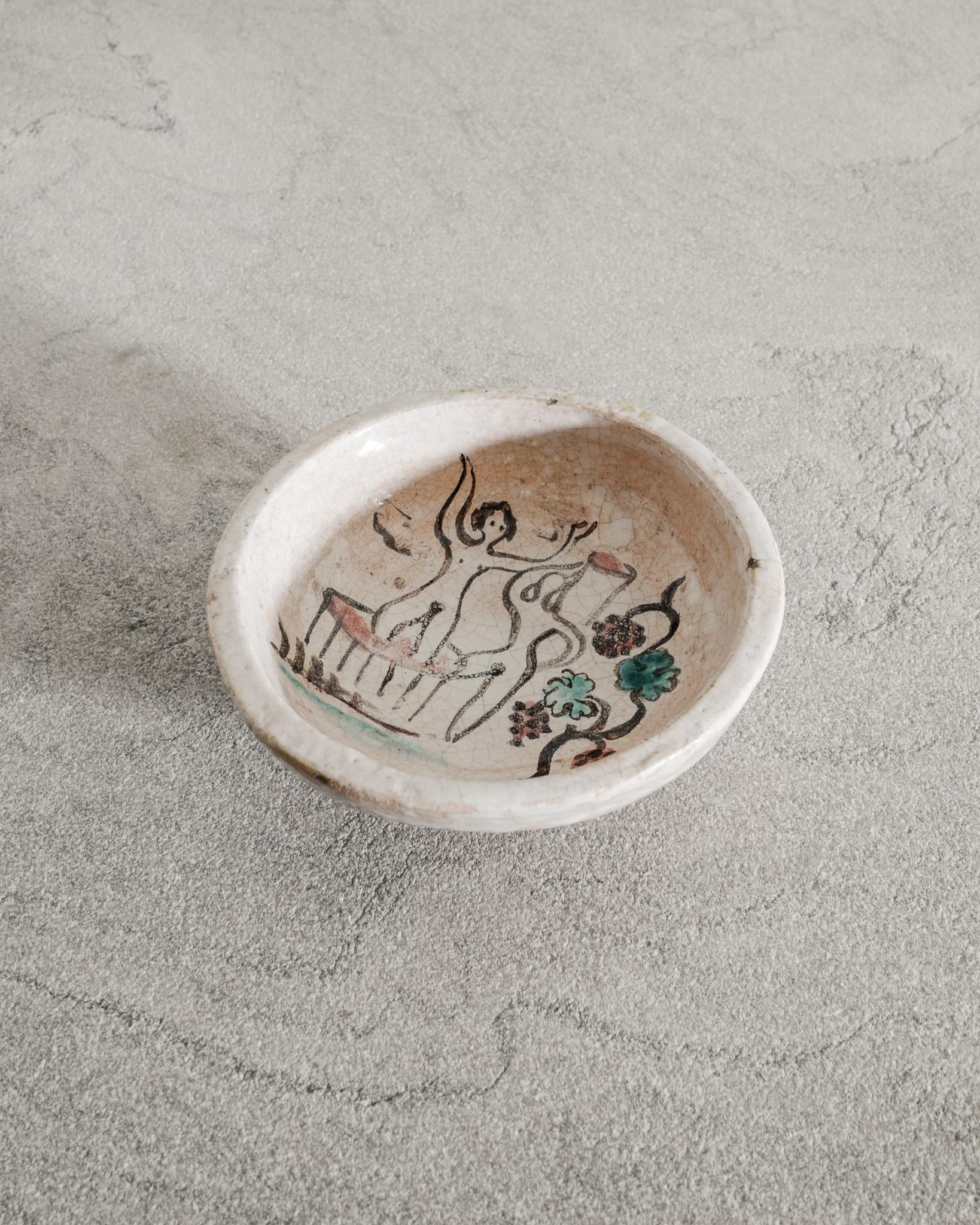 Early French Mid Century Painted White Stoneware Bowl by Georges Jouve, 1940s In Fair Condition For Sale In Stockholm, SE