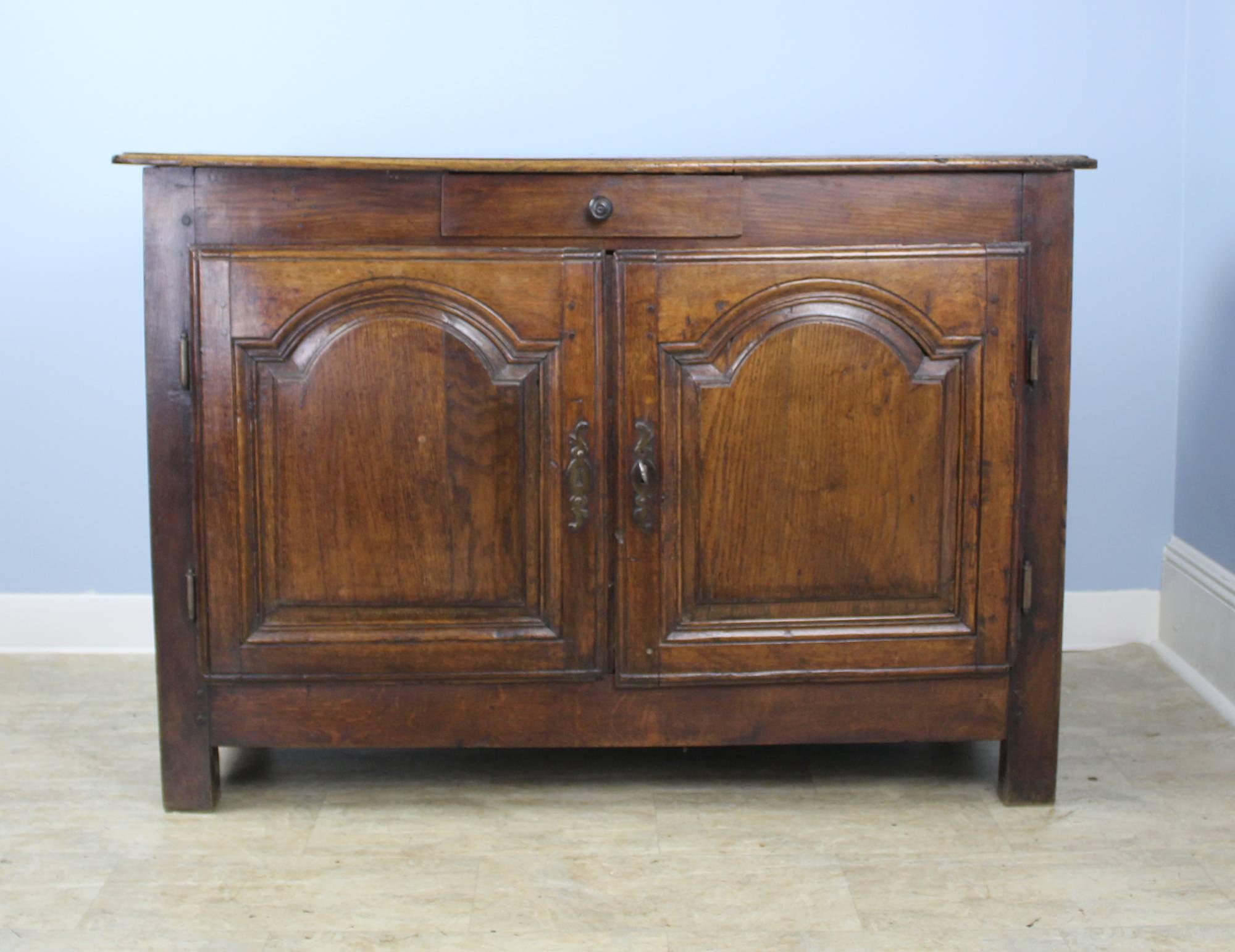 Early French Oak Buffet Base In Good Condition In Port Chester, NY