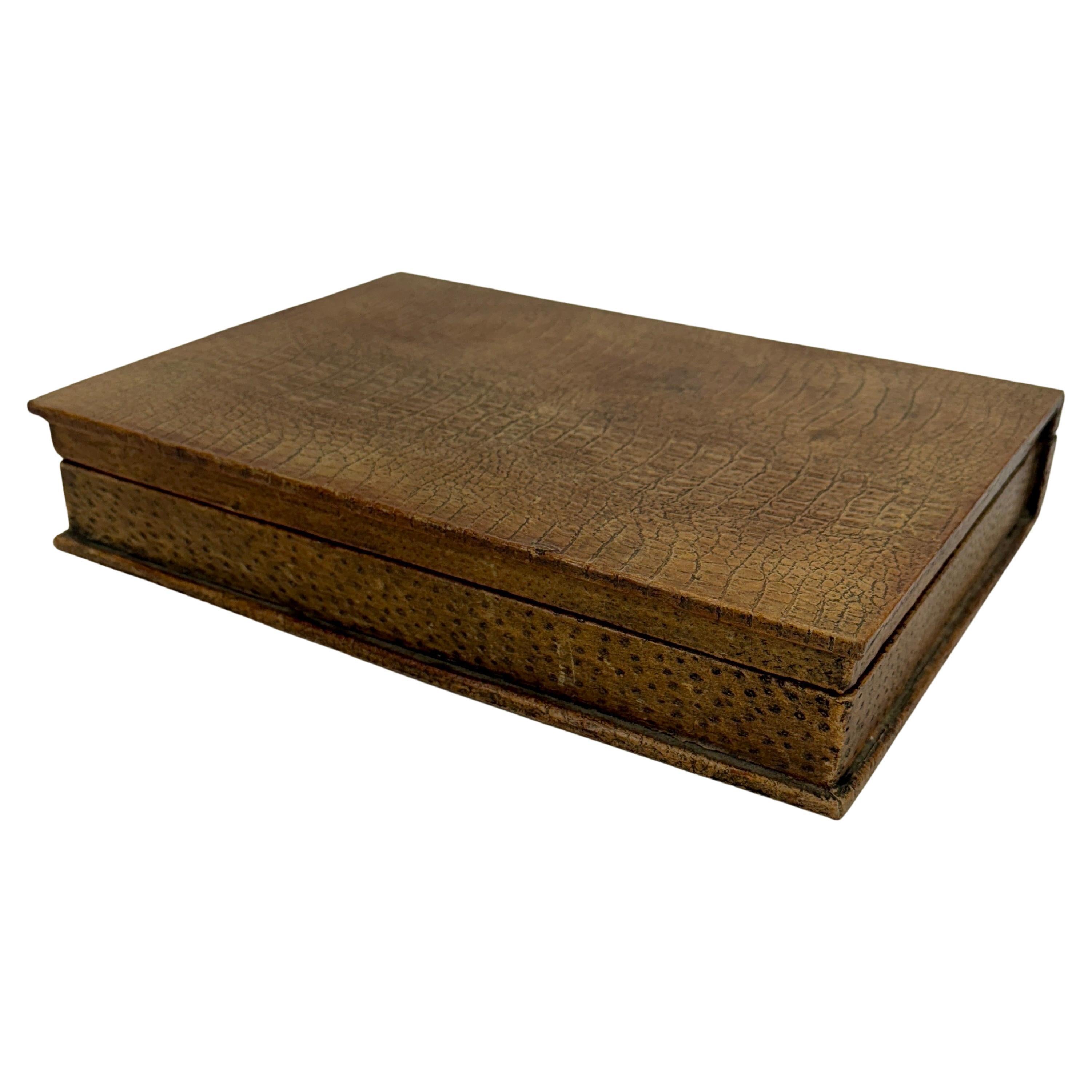 Early French Rectangular Alligator Jewelry Box For Sale 2