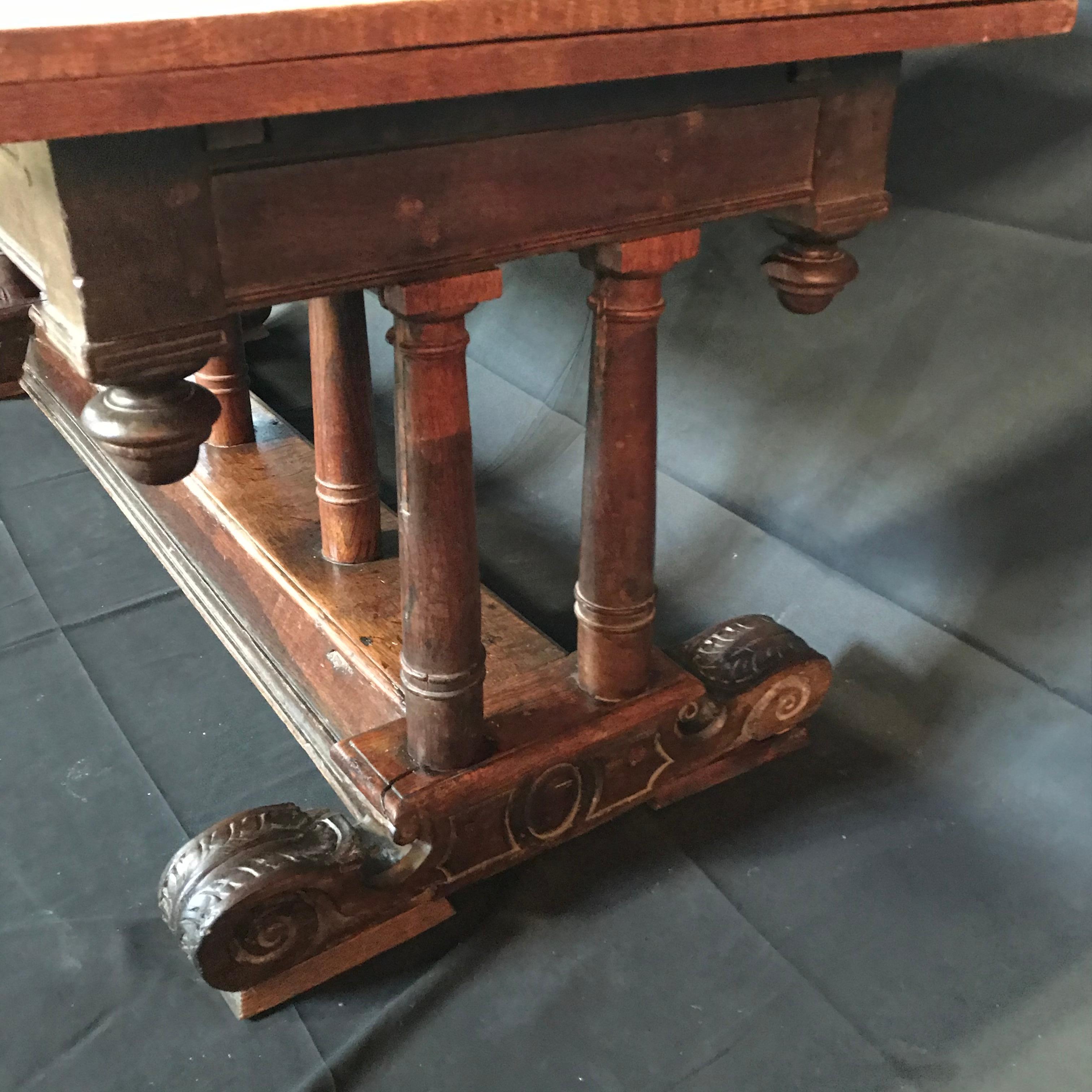 Early French Refectory Table with Leaves from Avignon 3