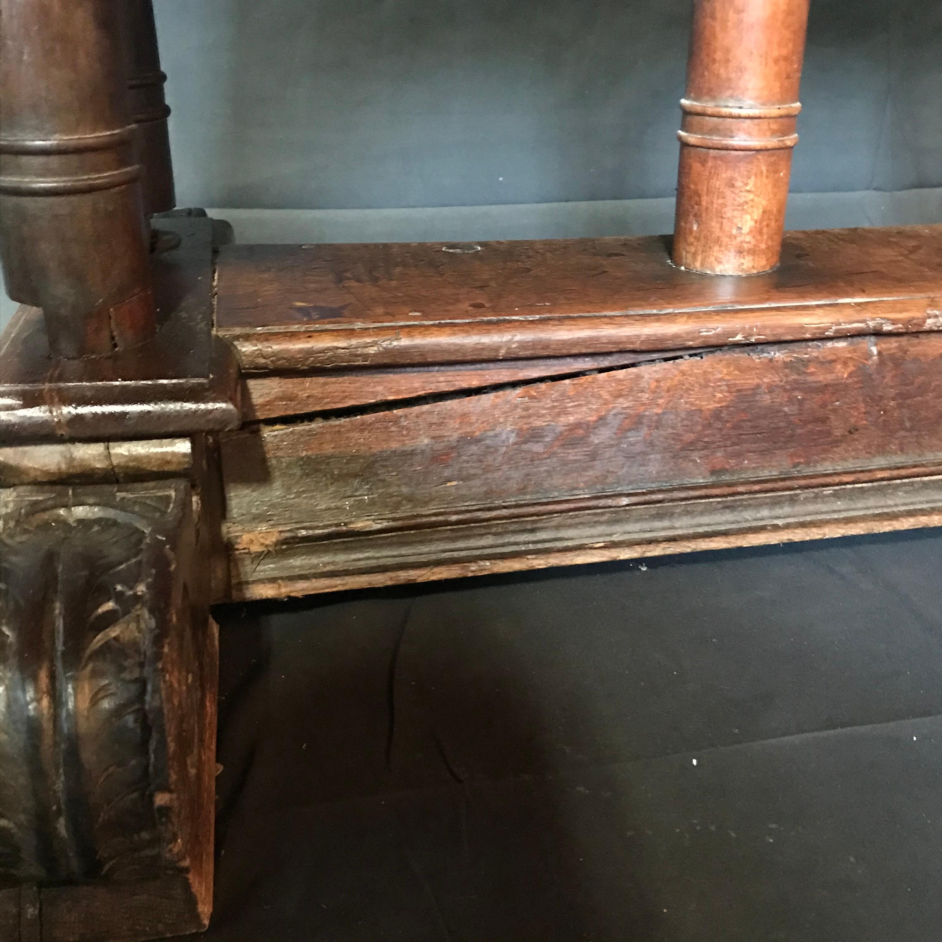 19th Century Early French Refectory Table with Leaves from Avignon