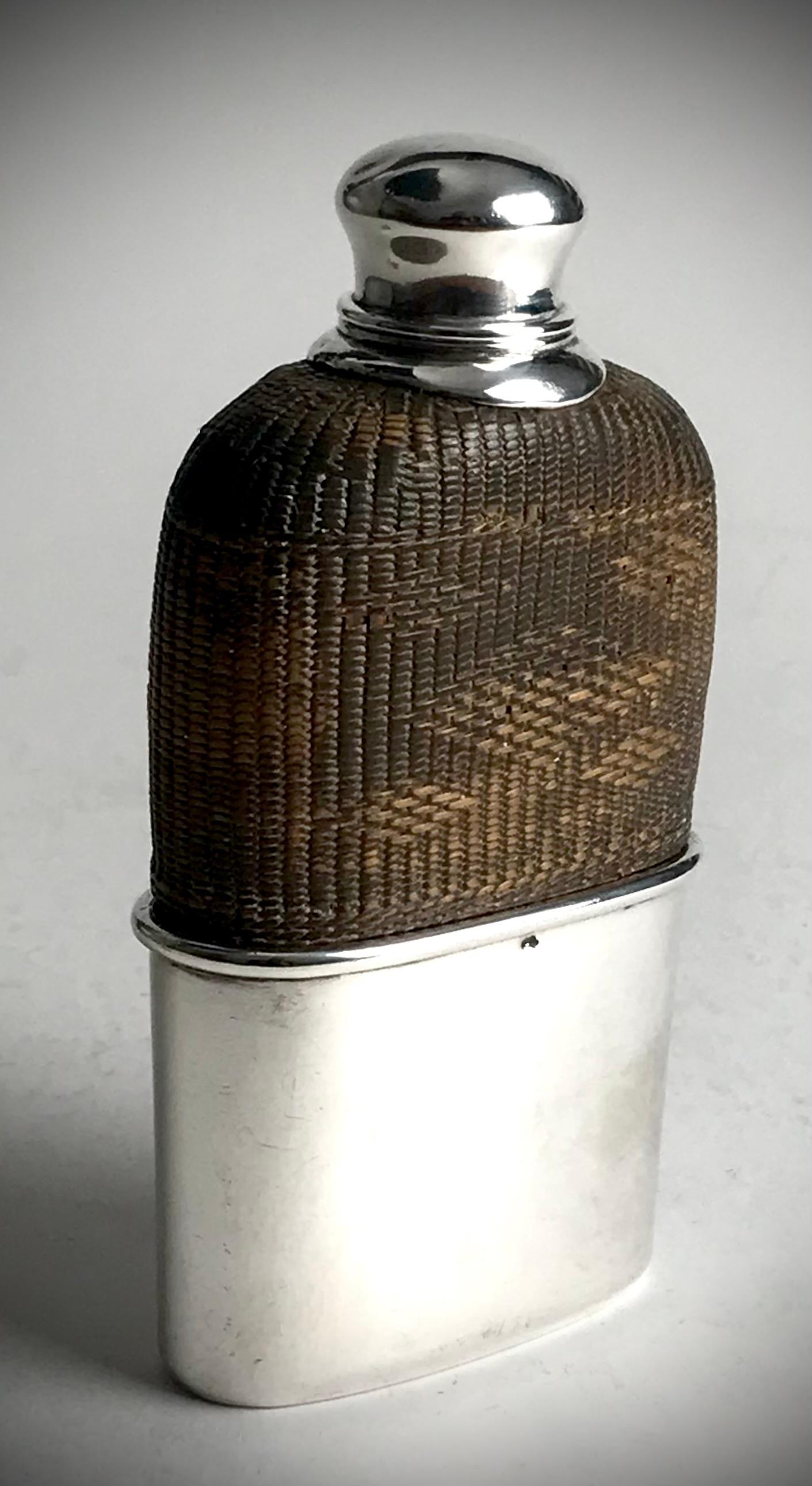 Early French Solid Silver Sterling Hip Flask 1835 Paris For Sale 1