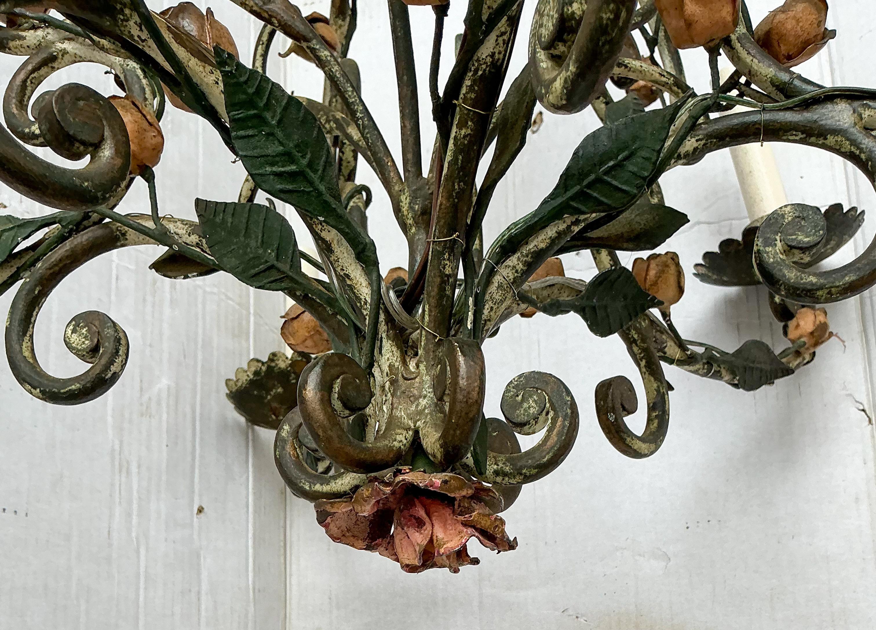 Early French Victorian Iron Tole Six Arm Chandelier - Garden Roses & Leaves For Sale 1