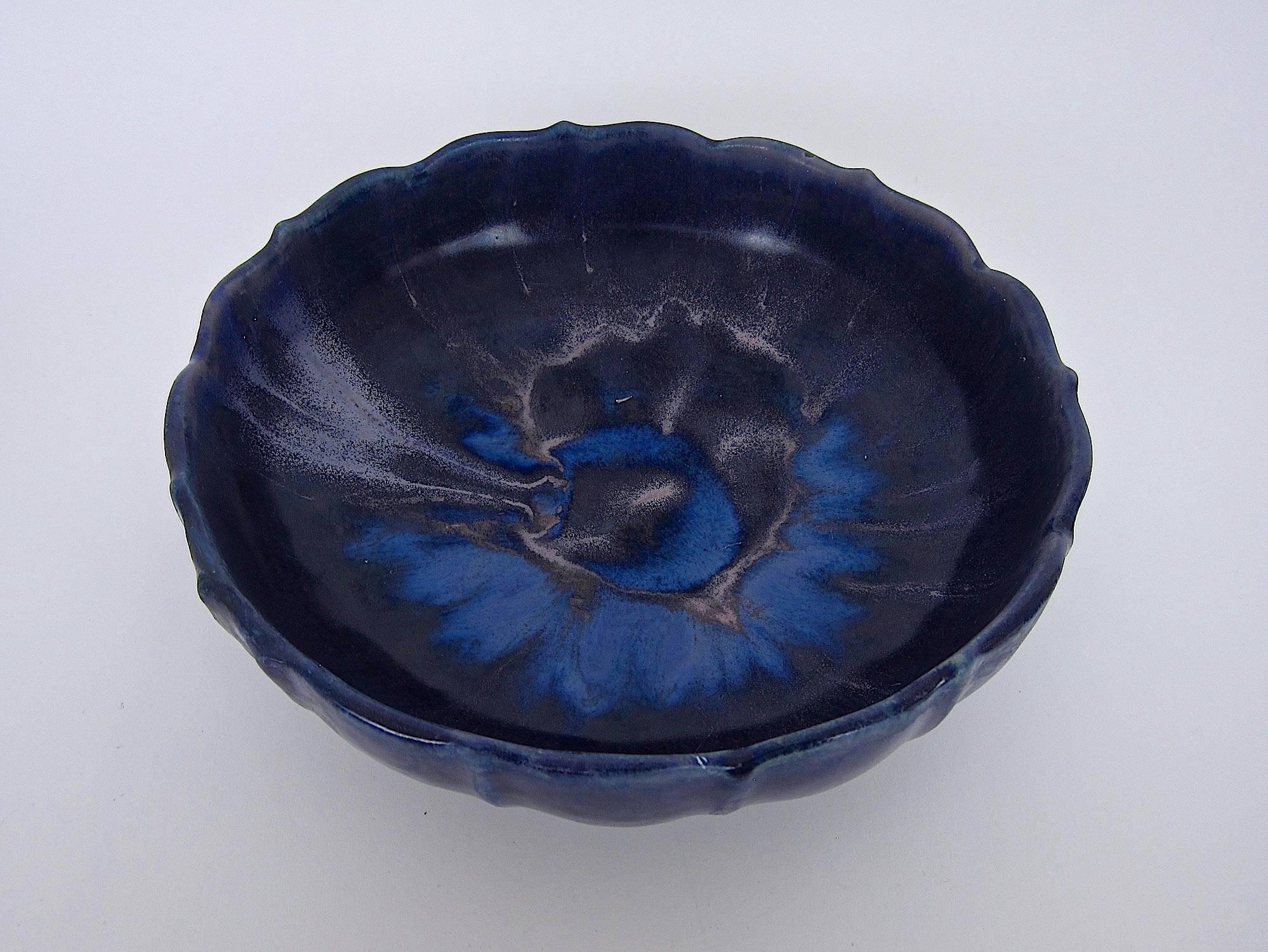 American Early Fulper Art Pottery Bowl with Flambe Glaze 