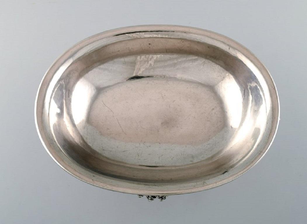 Sterling Silver Early Georg Jensen Large and Impressive Champagne Cooler / Centrepiece For Sale