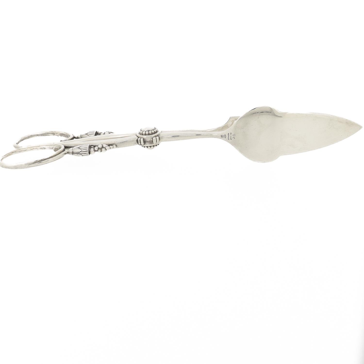 Early Georg Jensen Sterling Silver Ornamental Sandwich Tongs No. 30 For Sale 4