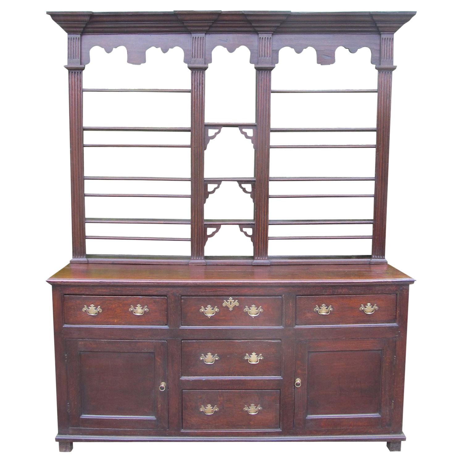 Early George III Oak Dresser of Superb Color and Proportions For Sale