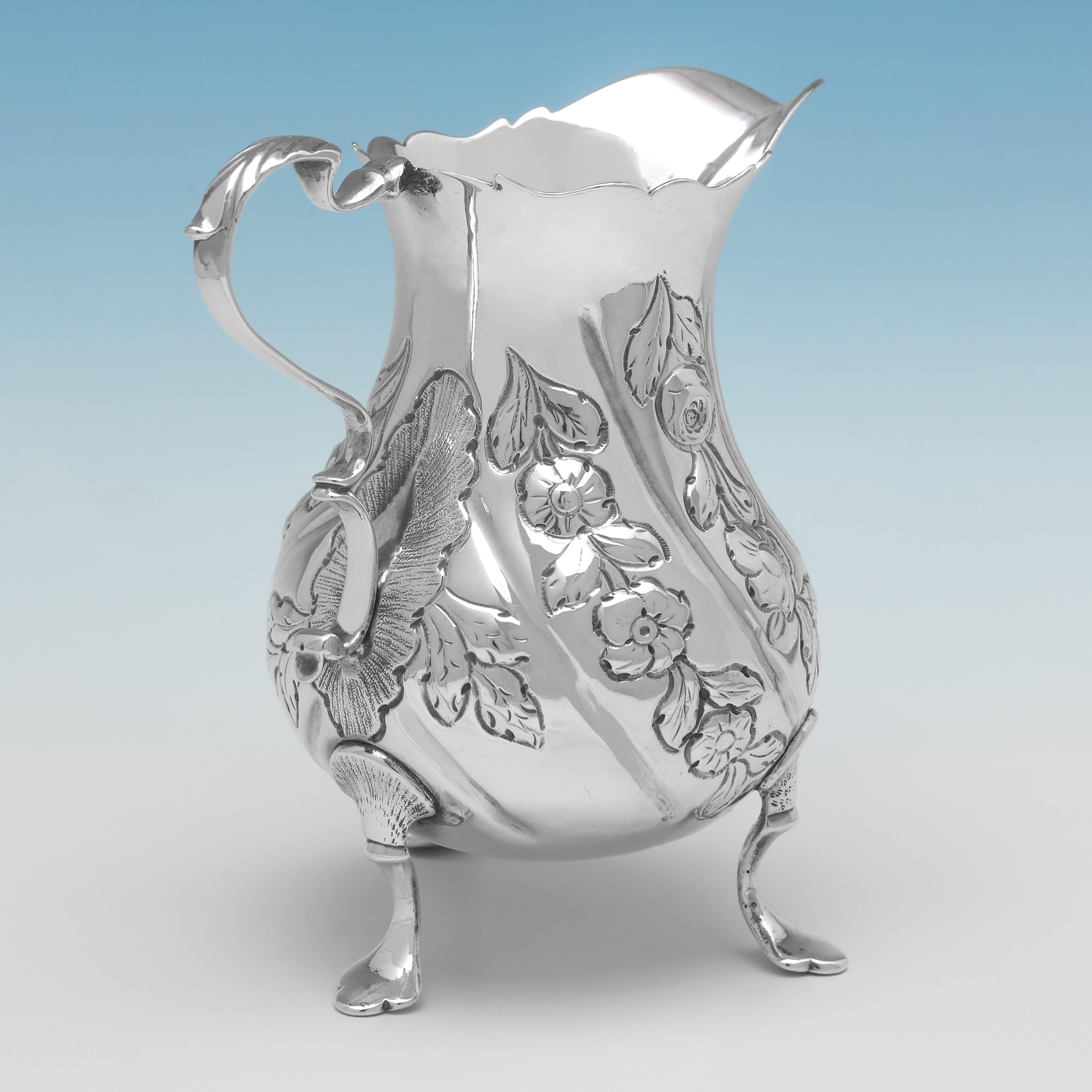 English Early George III period antique sterling silver cream jug made in London in 1763 For Sale