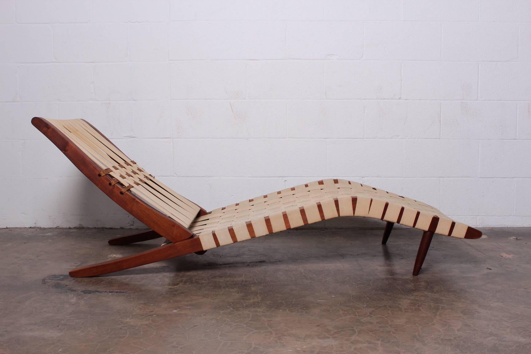 Early George Nakashima Long Chair, 1952 In Good Condition In Dallas, TX