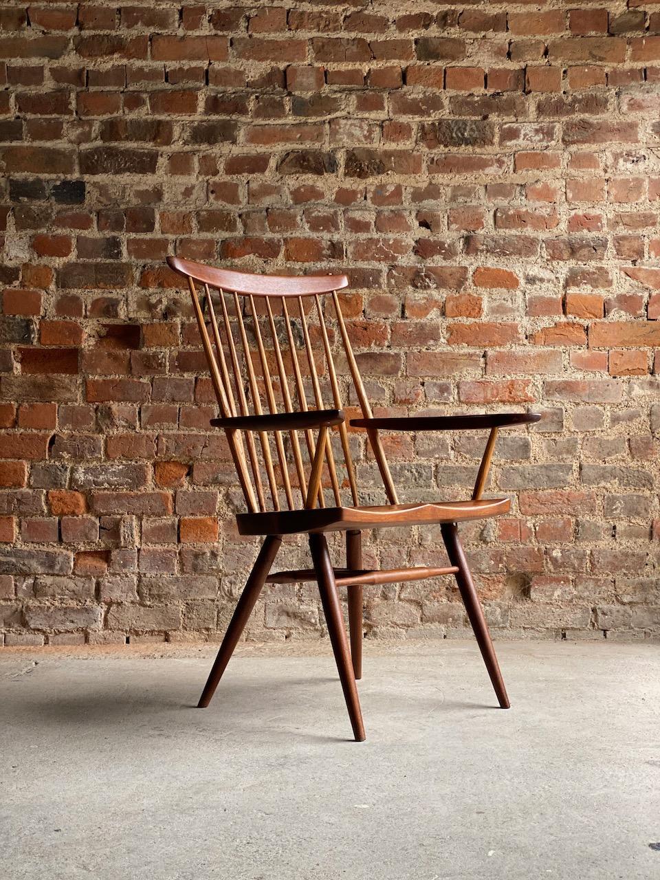 Early George Nakashima New Chair Armchair American Black Walnut USA circa 1967 In Good Condition In Longdon, Tewkesbury
