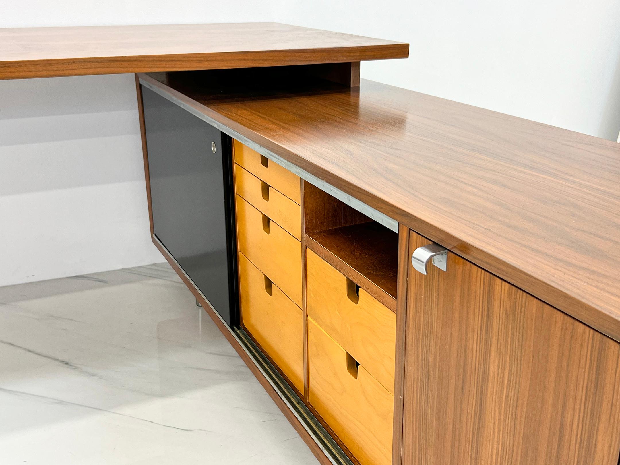 Mid-20th Century Early George Nelson Eog Executive Desk with Return for Herman Miller, 1950s For Sale