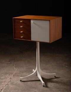Frühe George Nelson-Schmuckkommode mit dünner Kante, Modell 5211 für Herman Miller