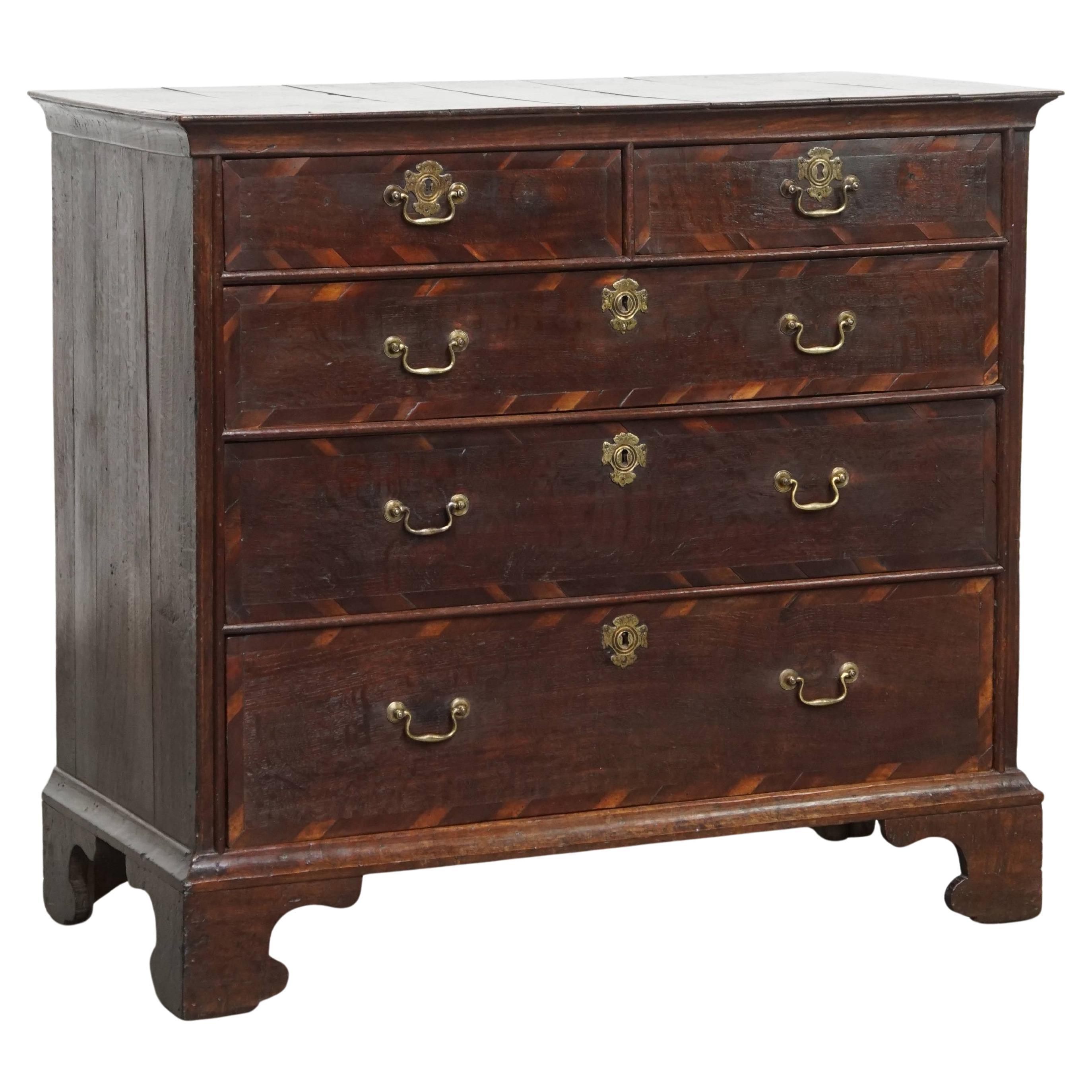 Early Georgian English Antique Oak Chest of Drawers For Sale
