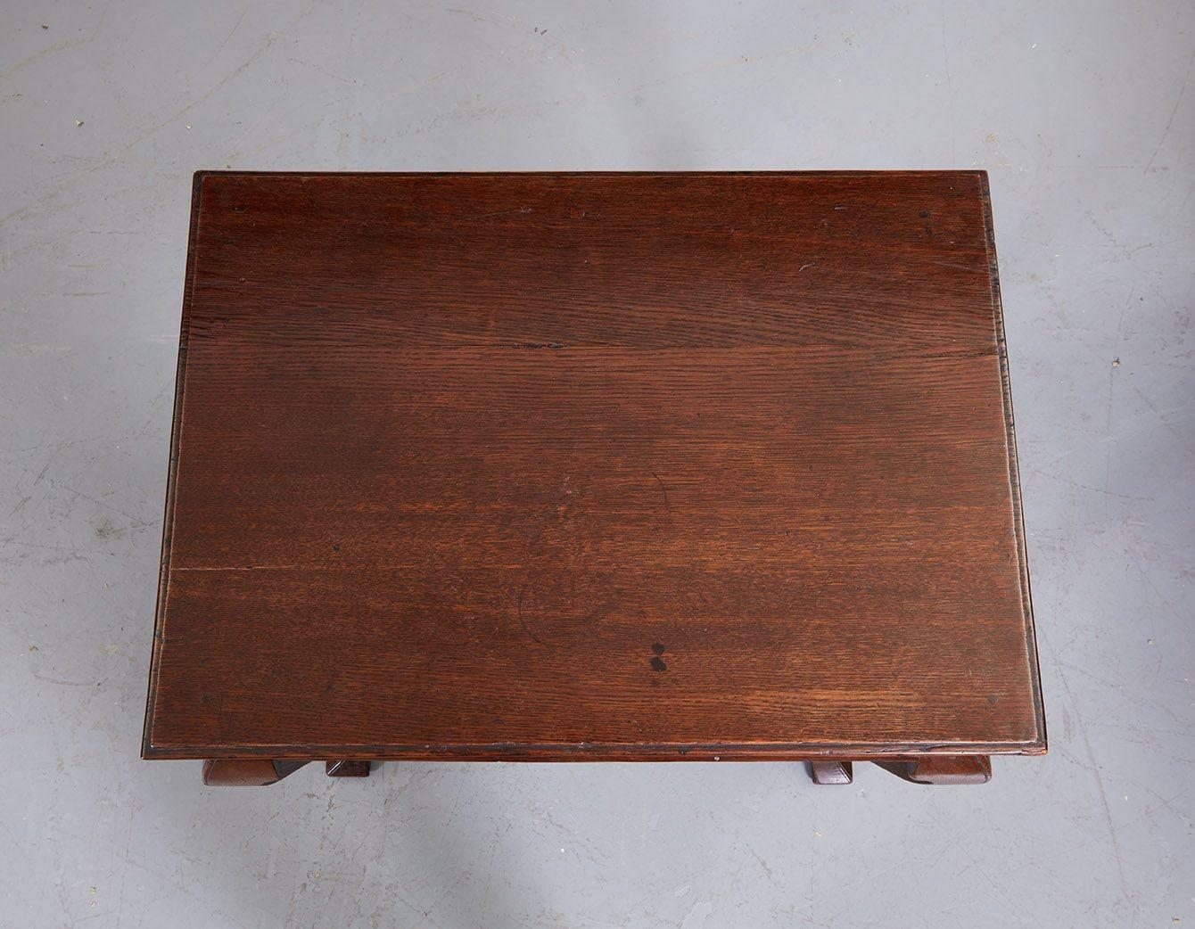 English Early Georgian Oak Side Table For Sale
