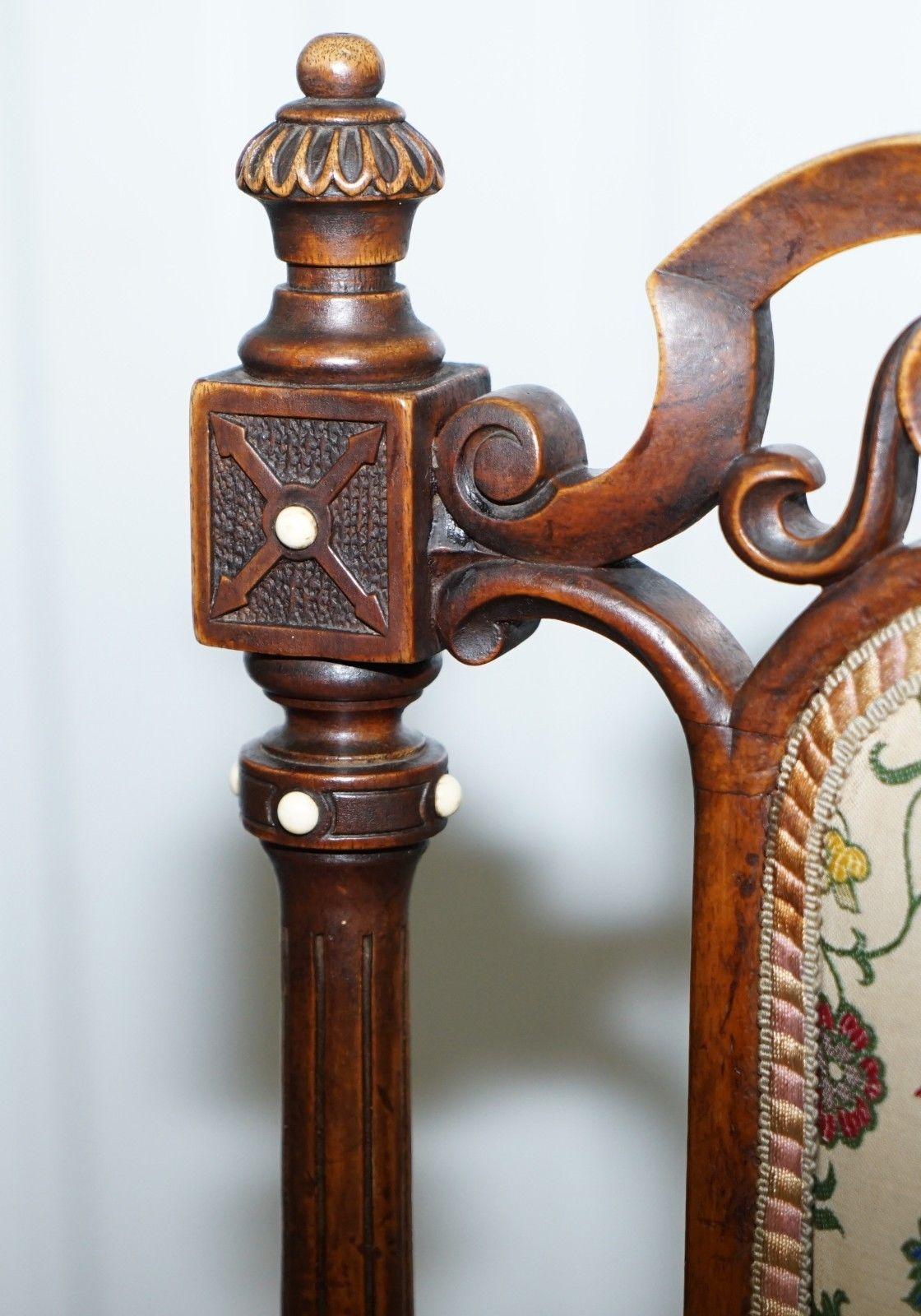 18th Century and Earlier Early Georgian Single Chair Highly Carved and Detailing Walnut, circa 1800