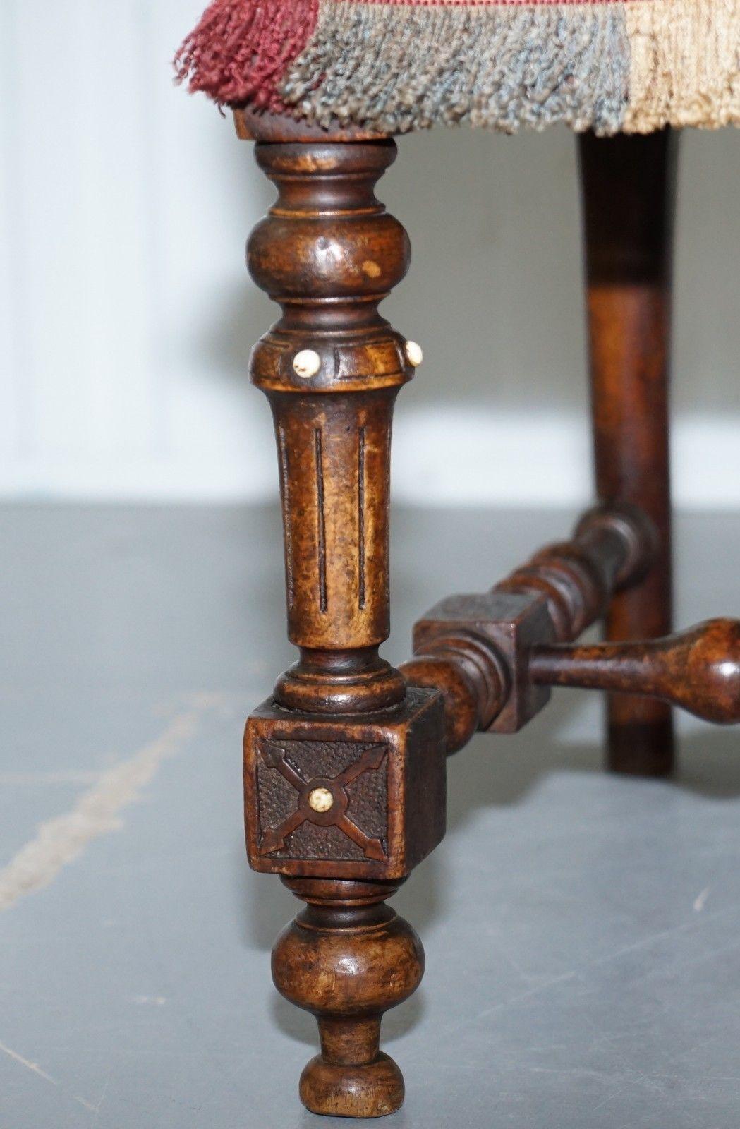 Early Georgian Single Chair Highly Carved and Detailing Walnut, circa 1800 2