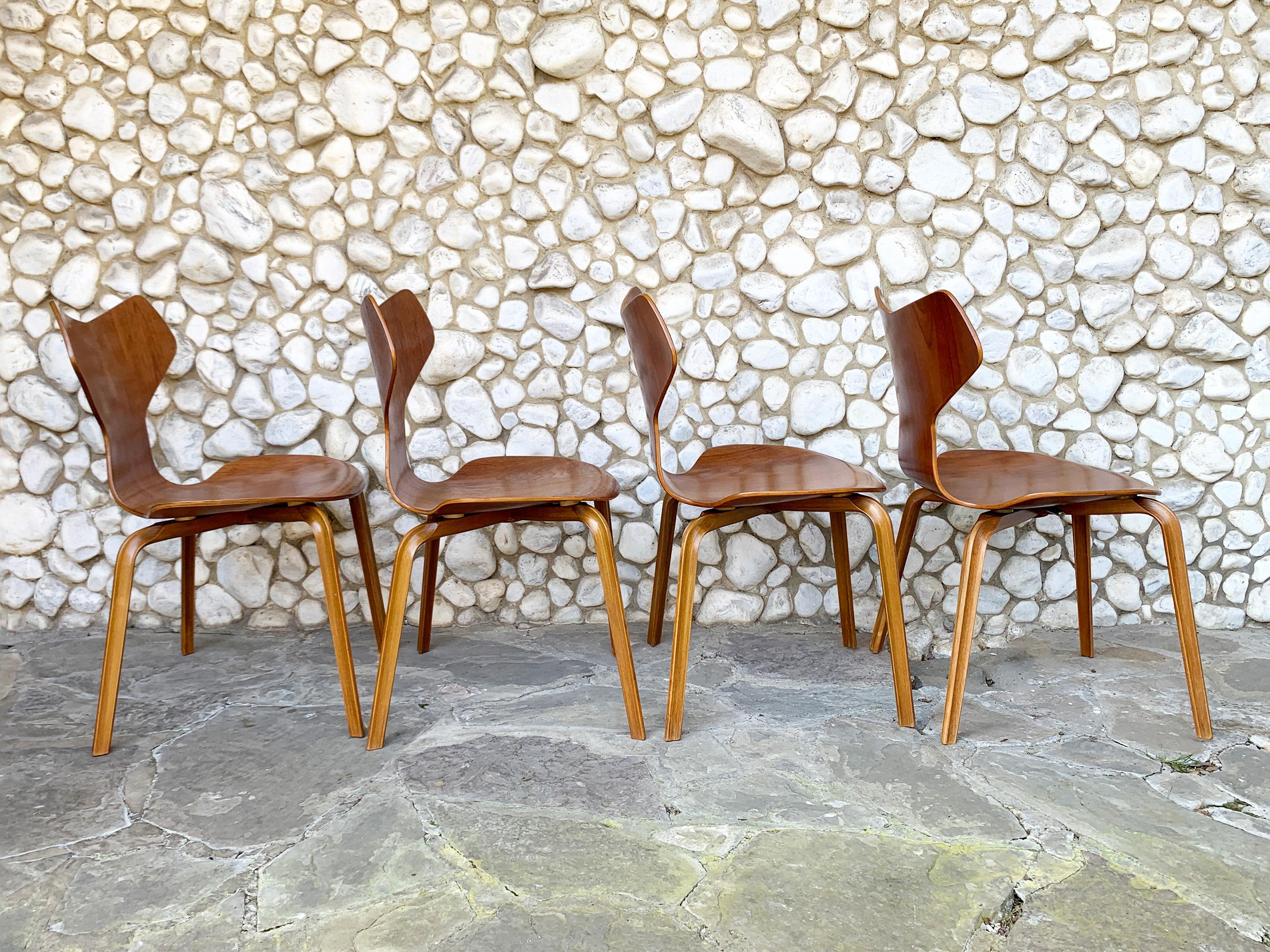 Danish Early Grand Prix Dining Chairs in Teak, Arne Jacobsen for Fritz Hansen Denmark For Sale