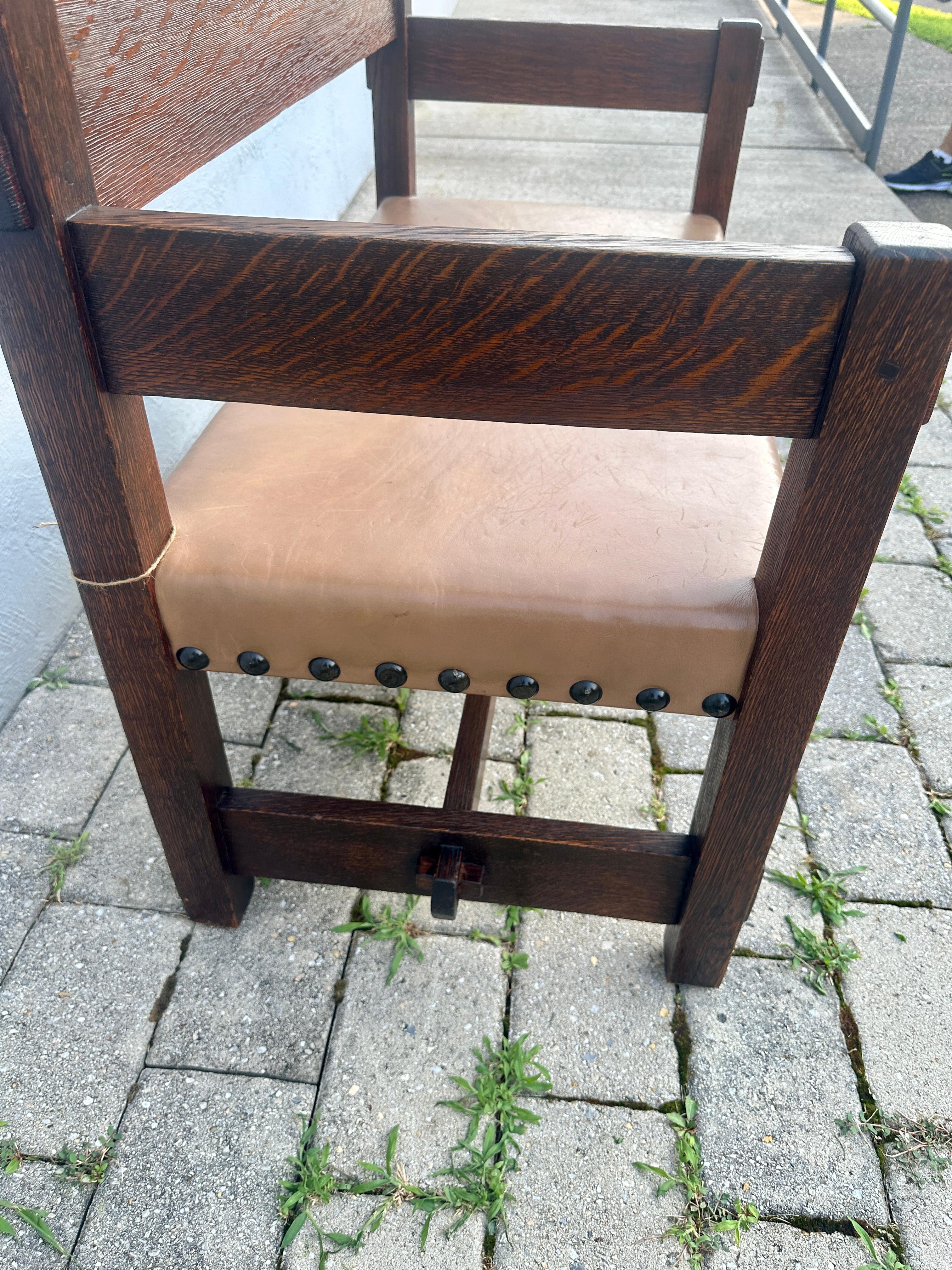 Early Gustav Stickley Hall Chair - Extremely Collectible - Made in 1901 - W7198 For Sale 4