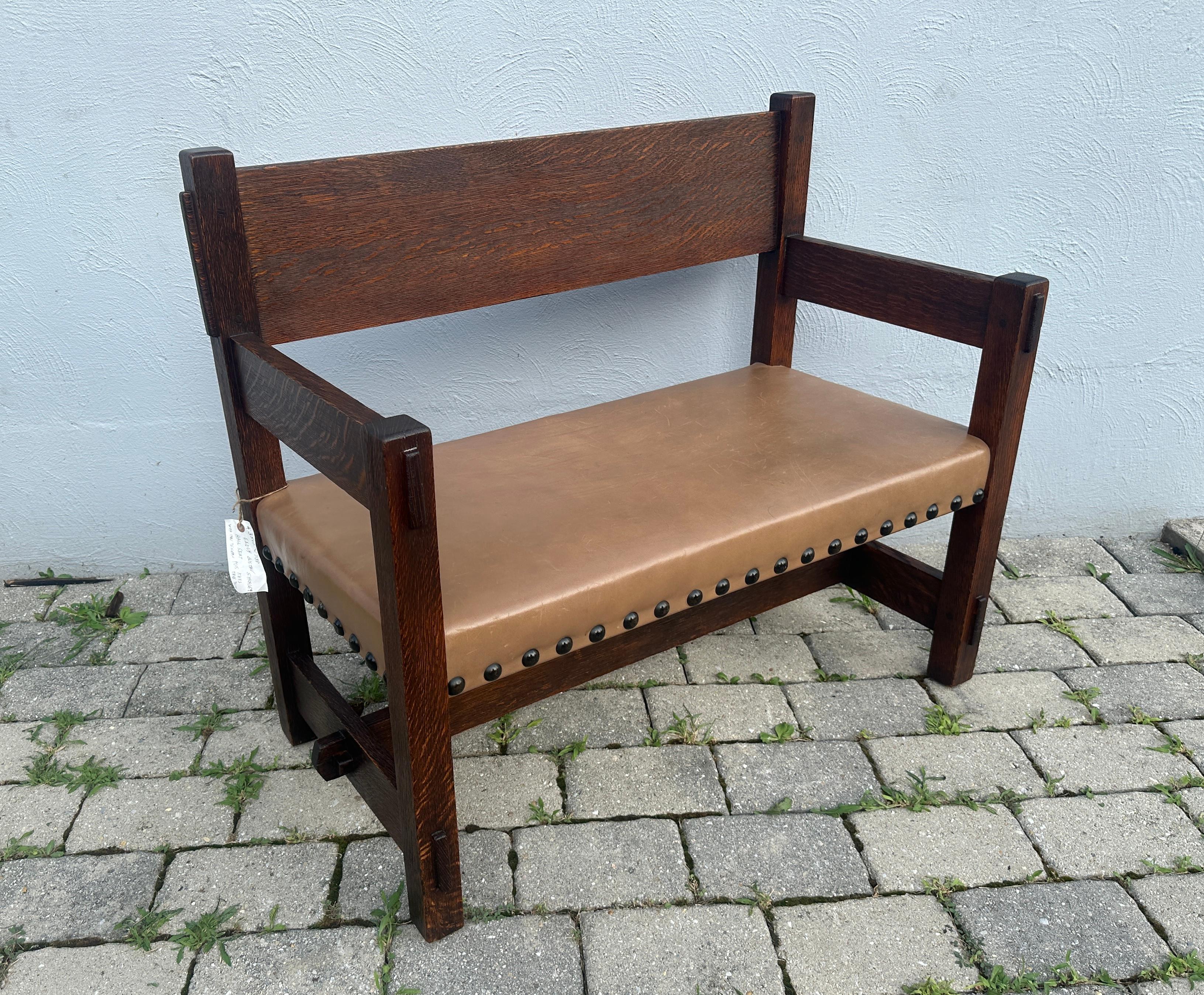 Early Gustav Stickley Hall Chair - Extremely Collectible - Made in 1901 - W7198 For Sale 10