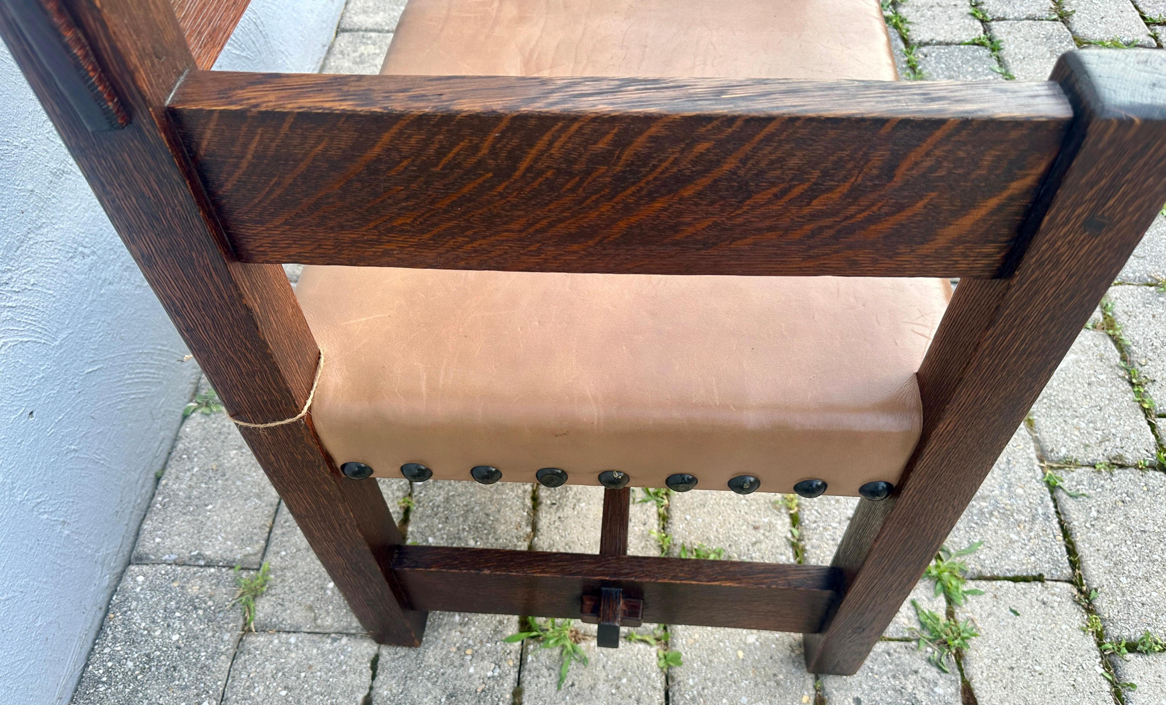 Early Gustav Stickley Hall Chair - Extremely Collectible - Made in 1901 - W7198 For Sale 1