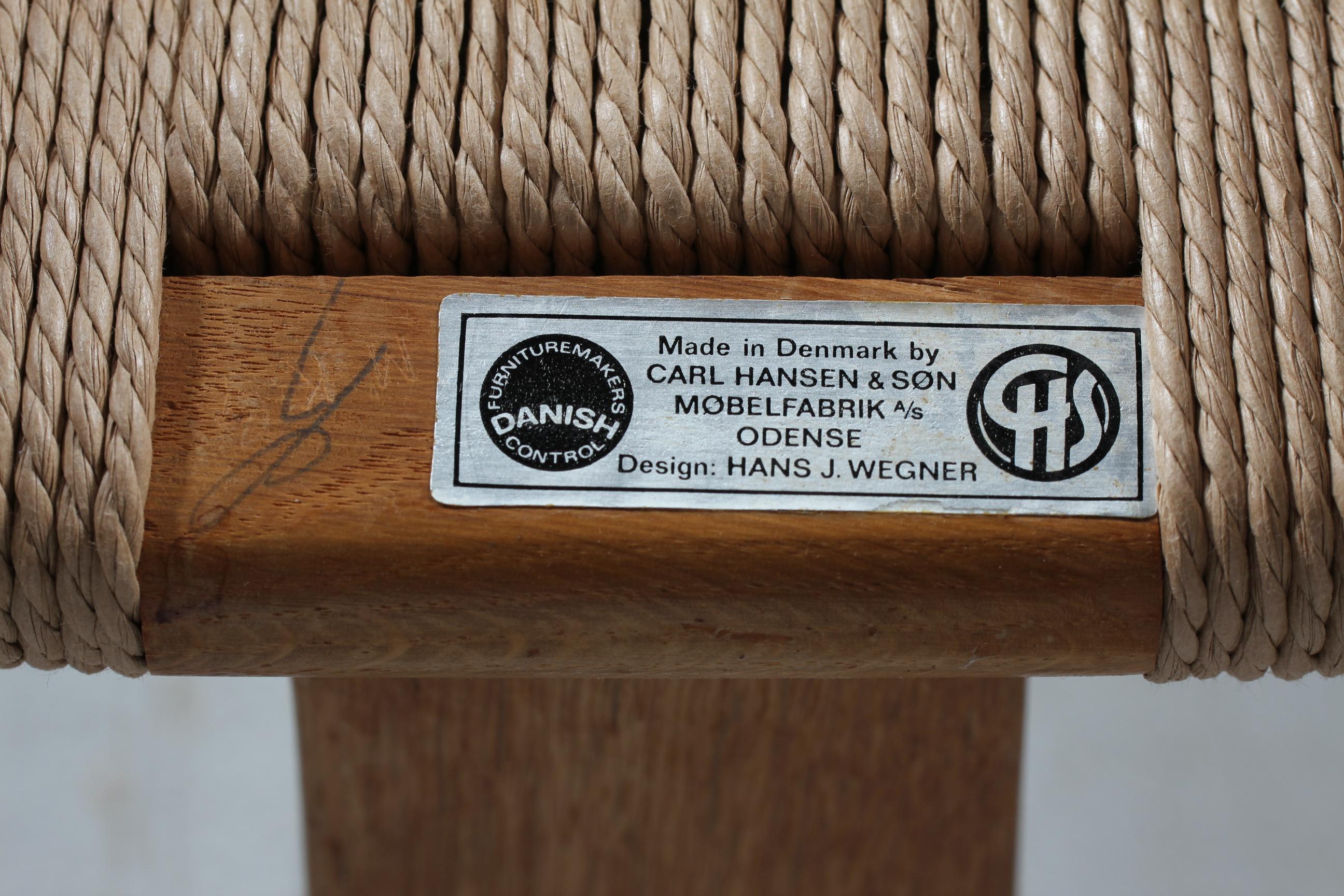 Early H. J. Wegner Wishbone Chair CH 24 of Oak by Carl Hansen & Son 1960´s In Good Condition In Aarhus C, DK
