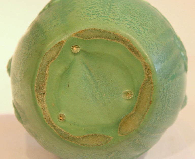 Early Haeger Geranium Leaf Green Art Pottery Vintage Vase Stangl Deco
