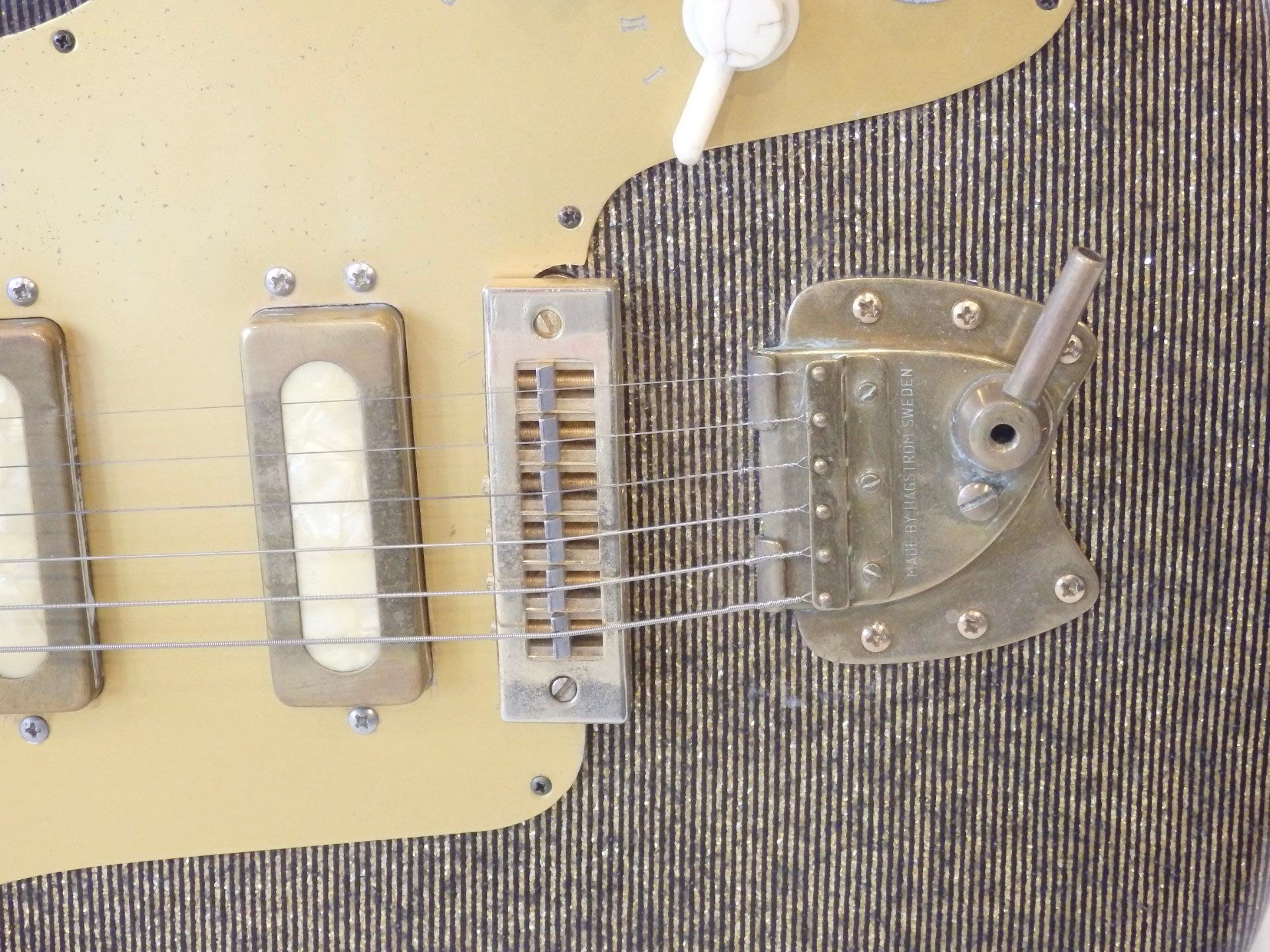 Seltene deutsche Fasan-Gitarre aus den 1960er Jahren mit Hagstrom-Schwanzstück   im Angebot 8