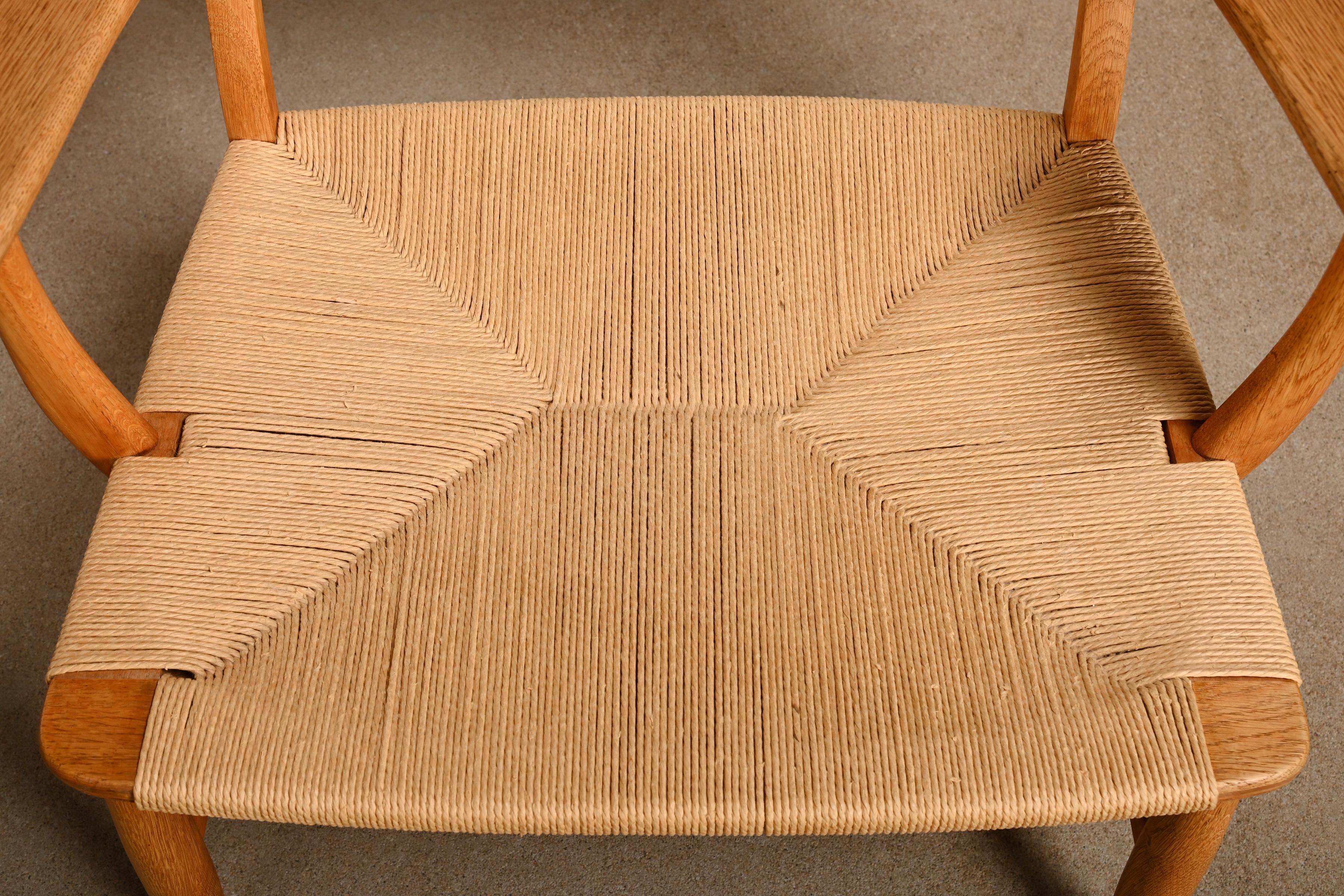 Early Hans J. Wegner CH22 Easy Chair in Oak and Paper-Cord for Carl Hansen & Son 1
