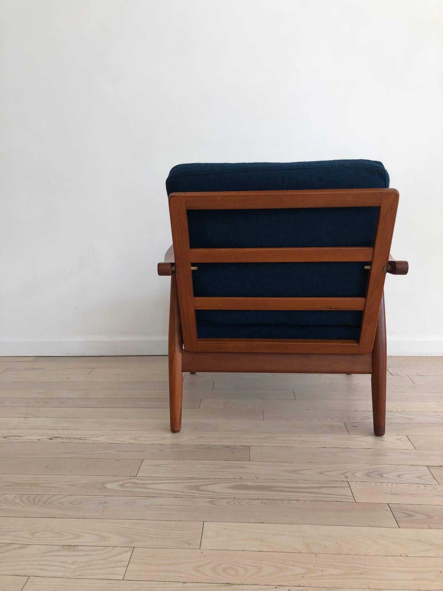 Early Hans J Wegner GE-270 Easy Chair in Teak, Made in Denmark 2